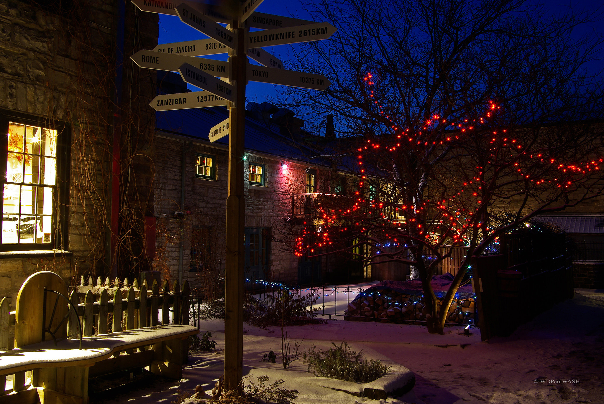 Pentax K10D + Pentax smc DA 16-45mm F4 ED AL sample photo. Back alley lights photography