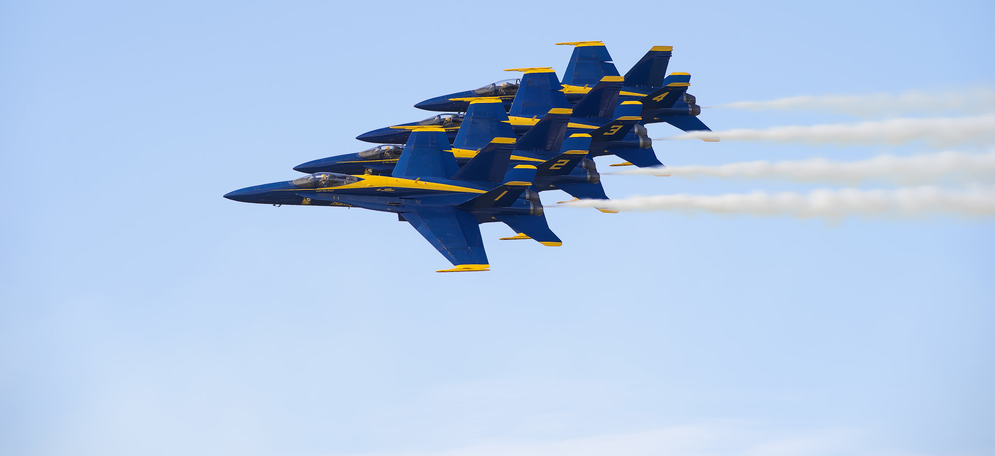AF Zoom-Nikkor 80-200mm f/2.8 ED sample photo. Blue angels photography