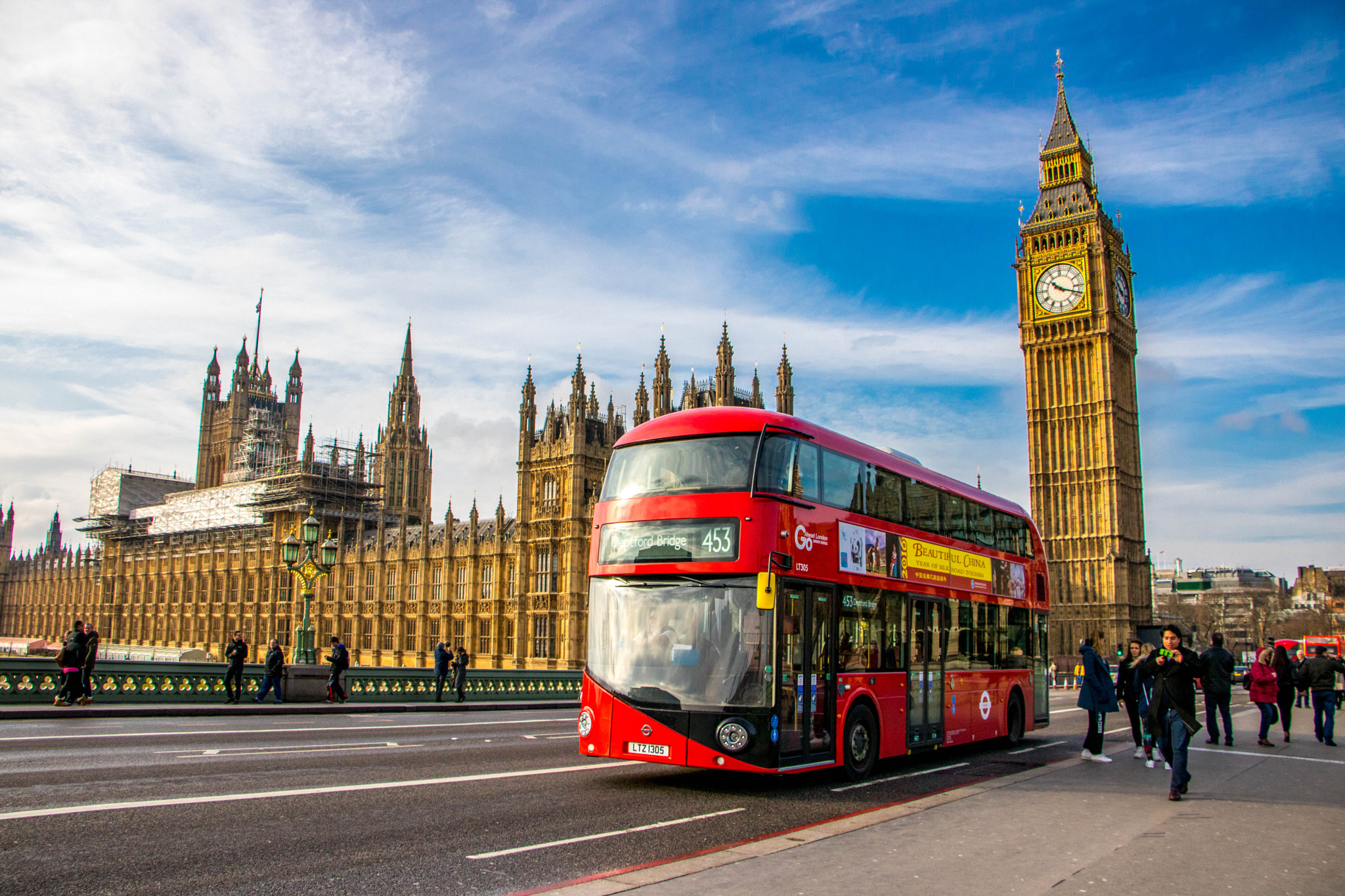 Canon EOS 760D (EOS Rebel T6s / EOS 8000D) sample photo. Bigben bus photography