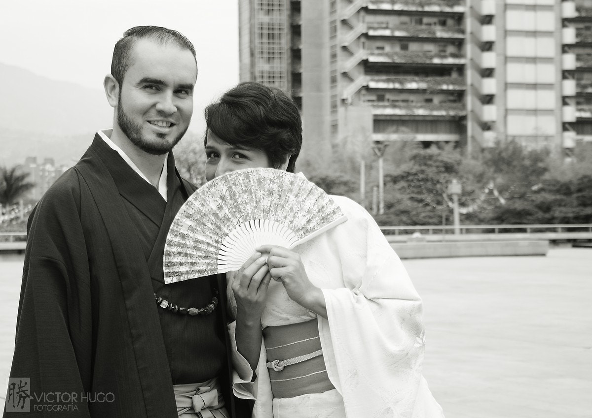 Canon EF-S 18-55mm F3.5-5.6 sample photo. Caminando de kimono photography
