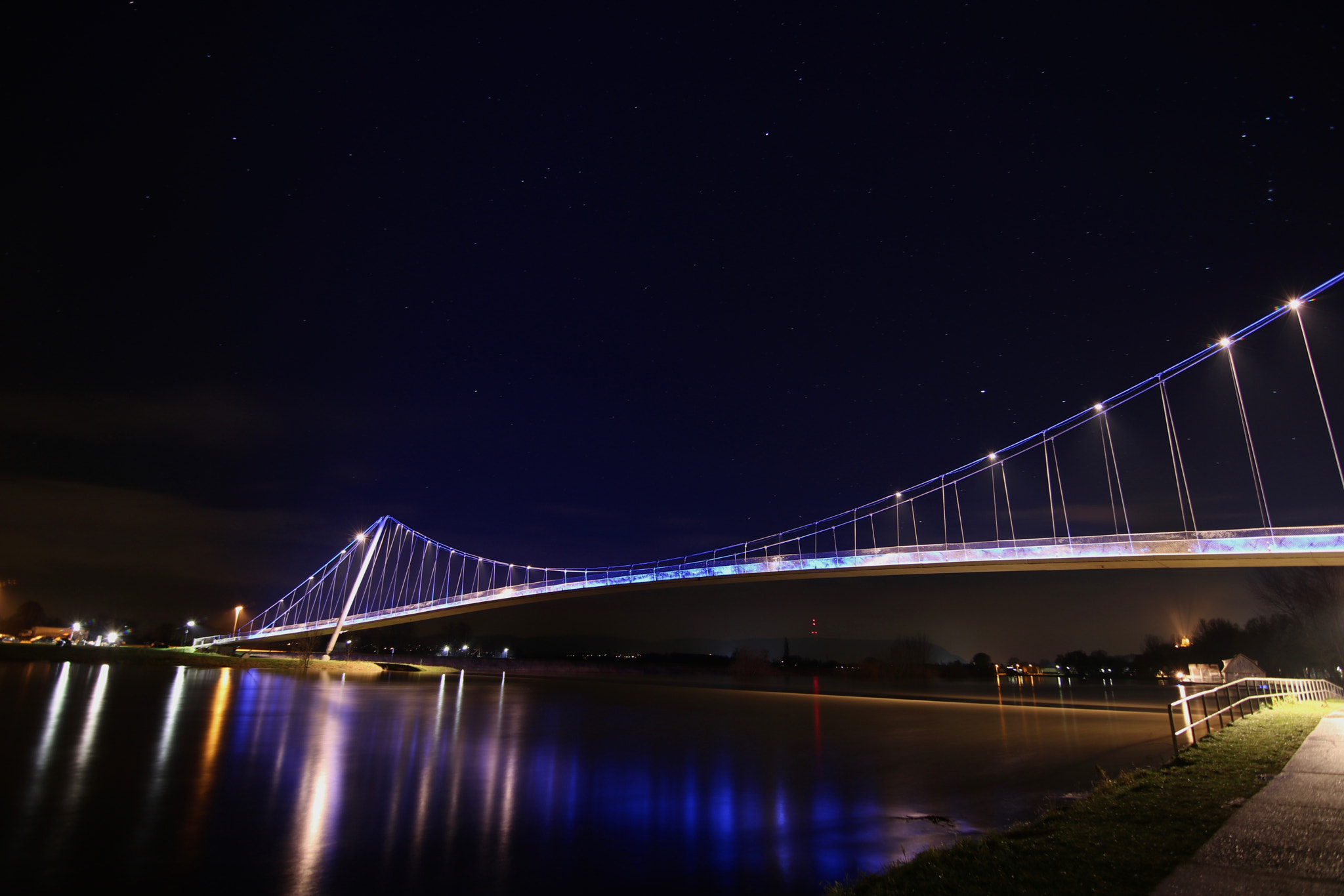 Canon EOS 750D (EOS Rebel T6i / EOS Kiss X8i) sample photo. Glacisbrücke photography