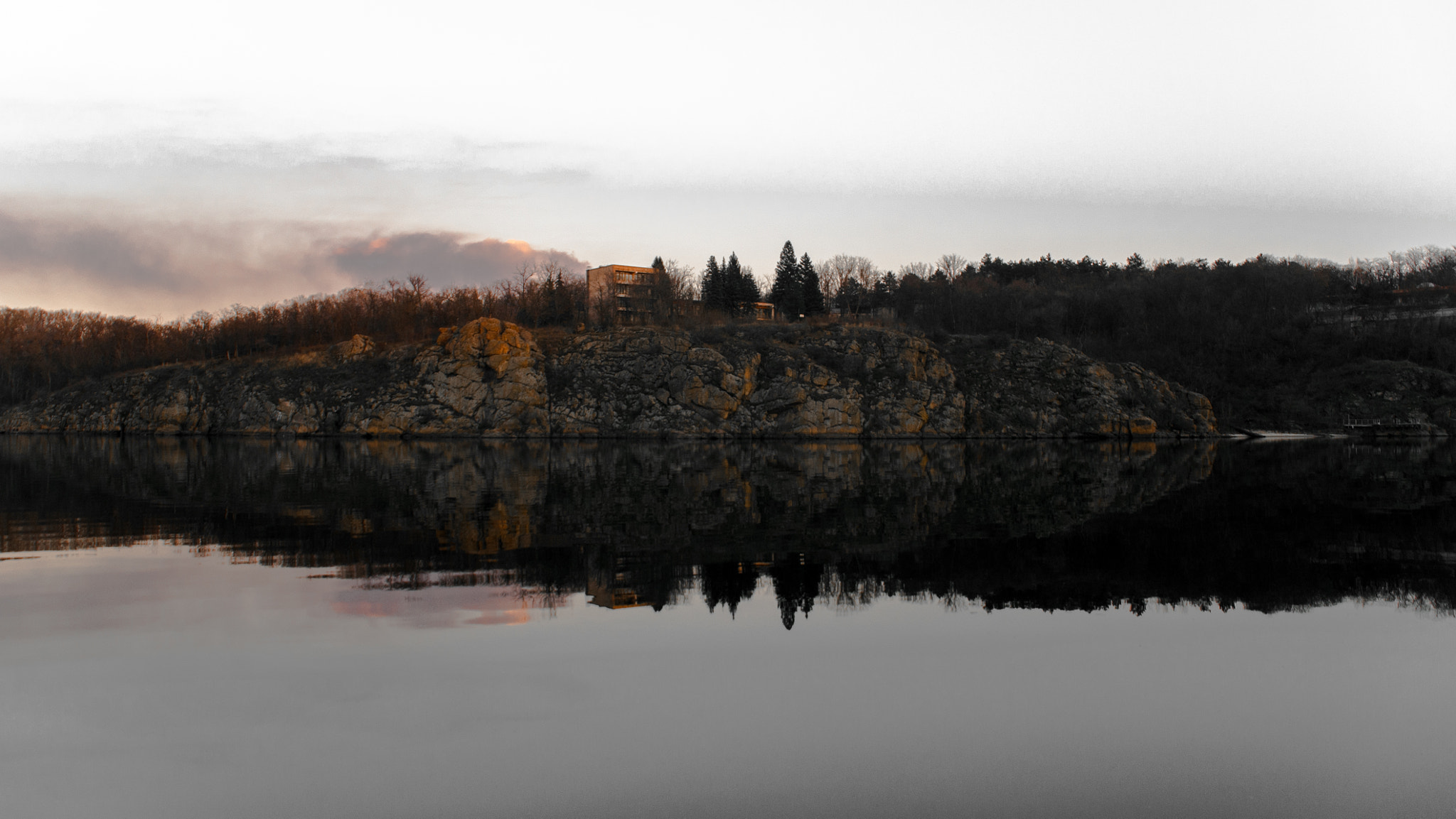 Nikon D300 + Sigma 18-200mm F3.5-6.3 DC sample photo. Отражения photography