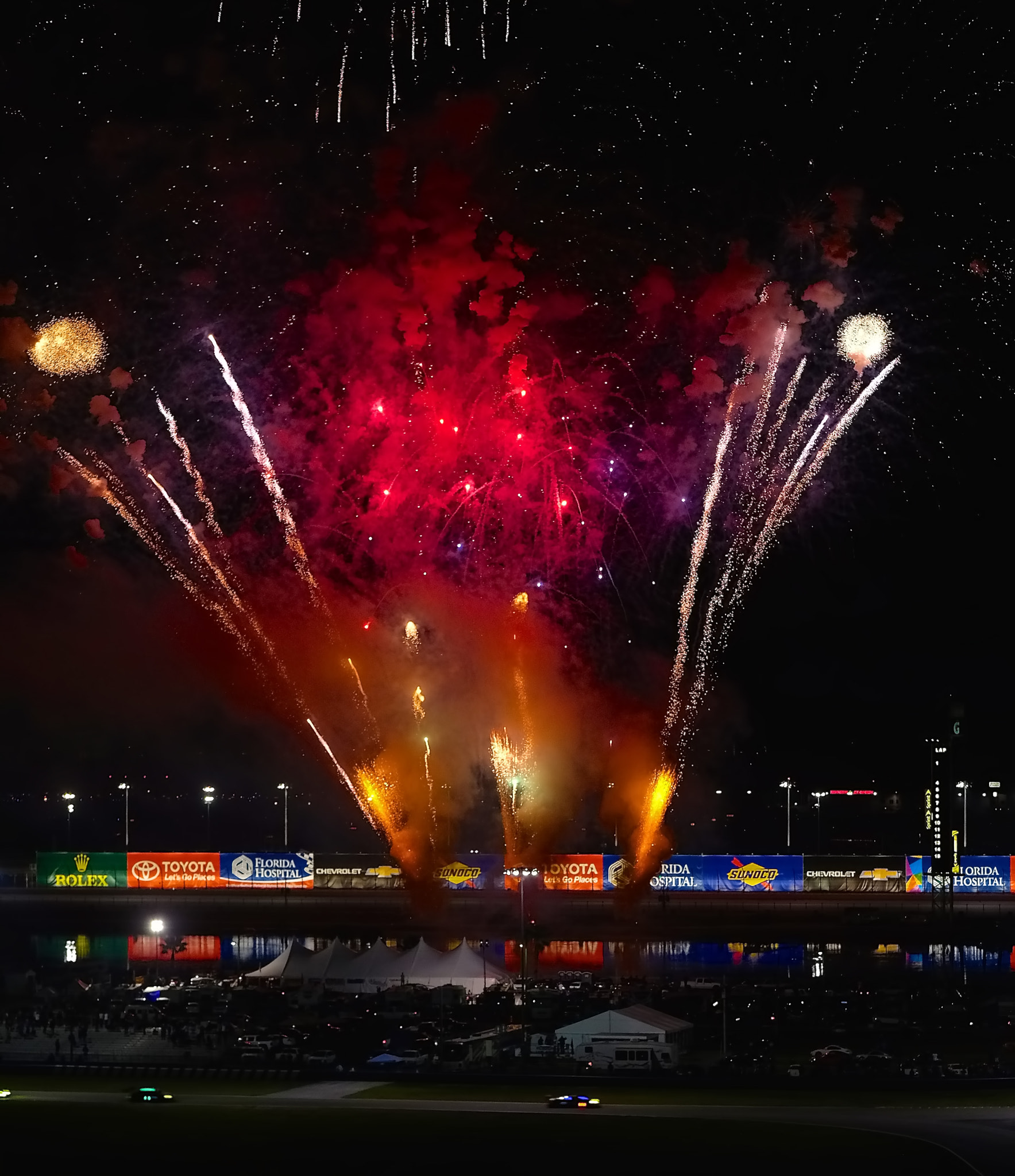 Fujifilm X-E2 + Fujifilm XF 50-140mm F2.8 R LM OIS WR sample photo. 24 hours of daytona photography