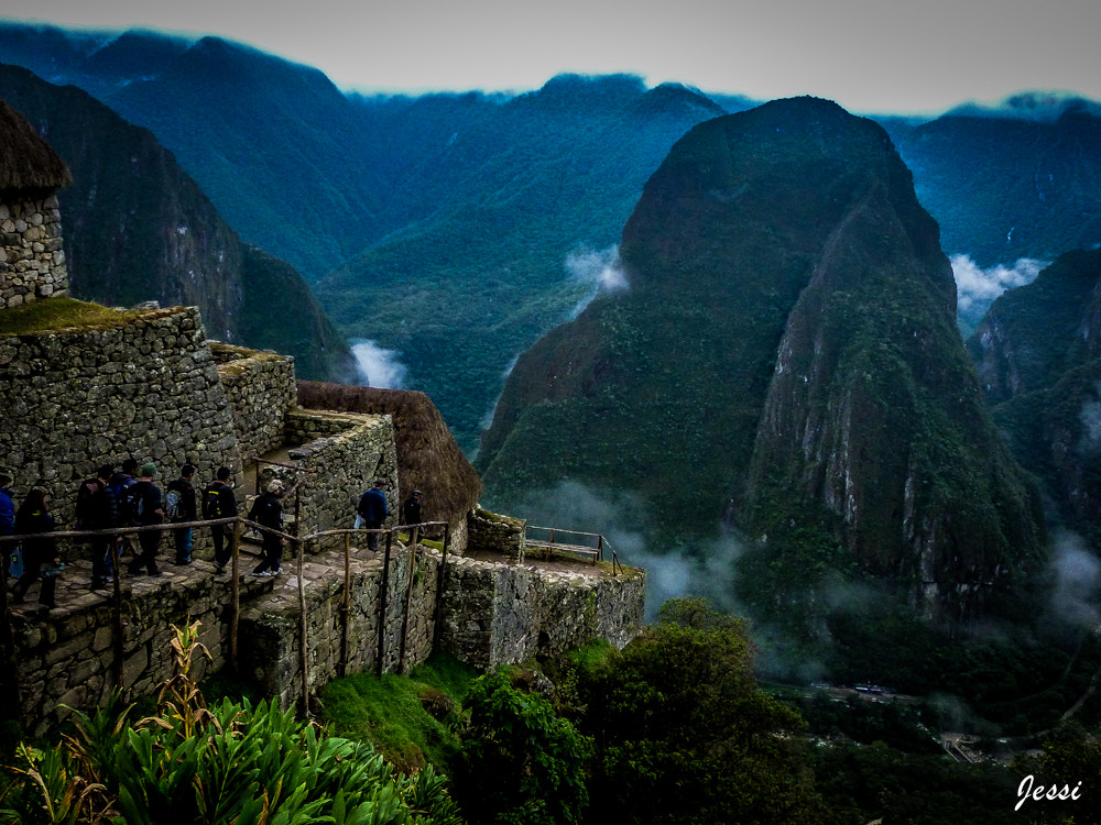 Panasonic DMC-ZR1 sample photo. Machu picchu photography