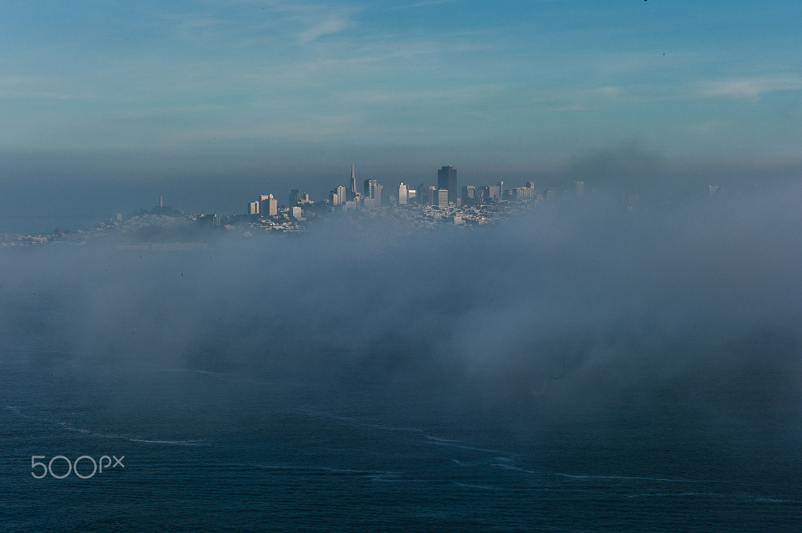 Leica M9 + Leica Summarit-M 75mm F2.5 sample photo. In the clouds photography