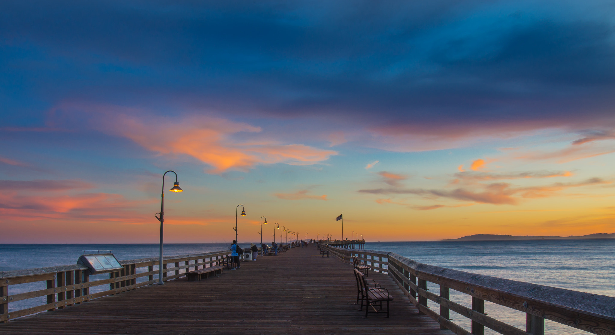 Pentax K-5 sample photo. Ventura pier photography