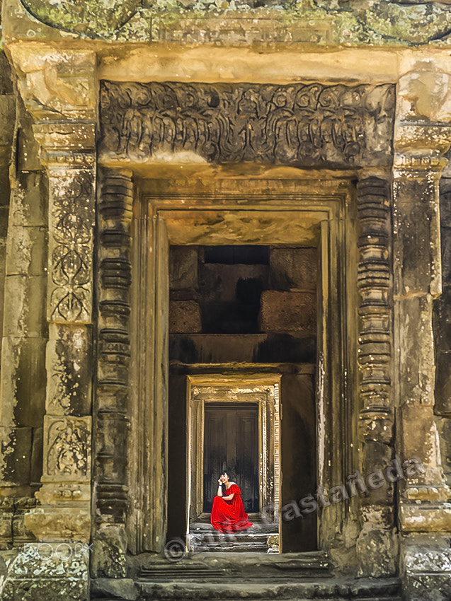 Pentax 645D sample photo. Chau say tevoda. angkor. cambodia photography