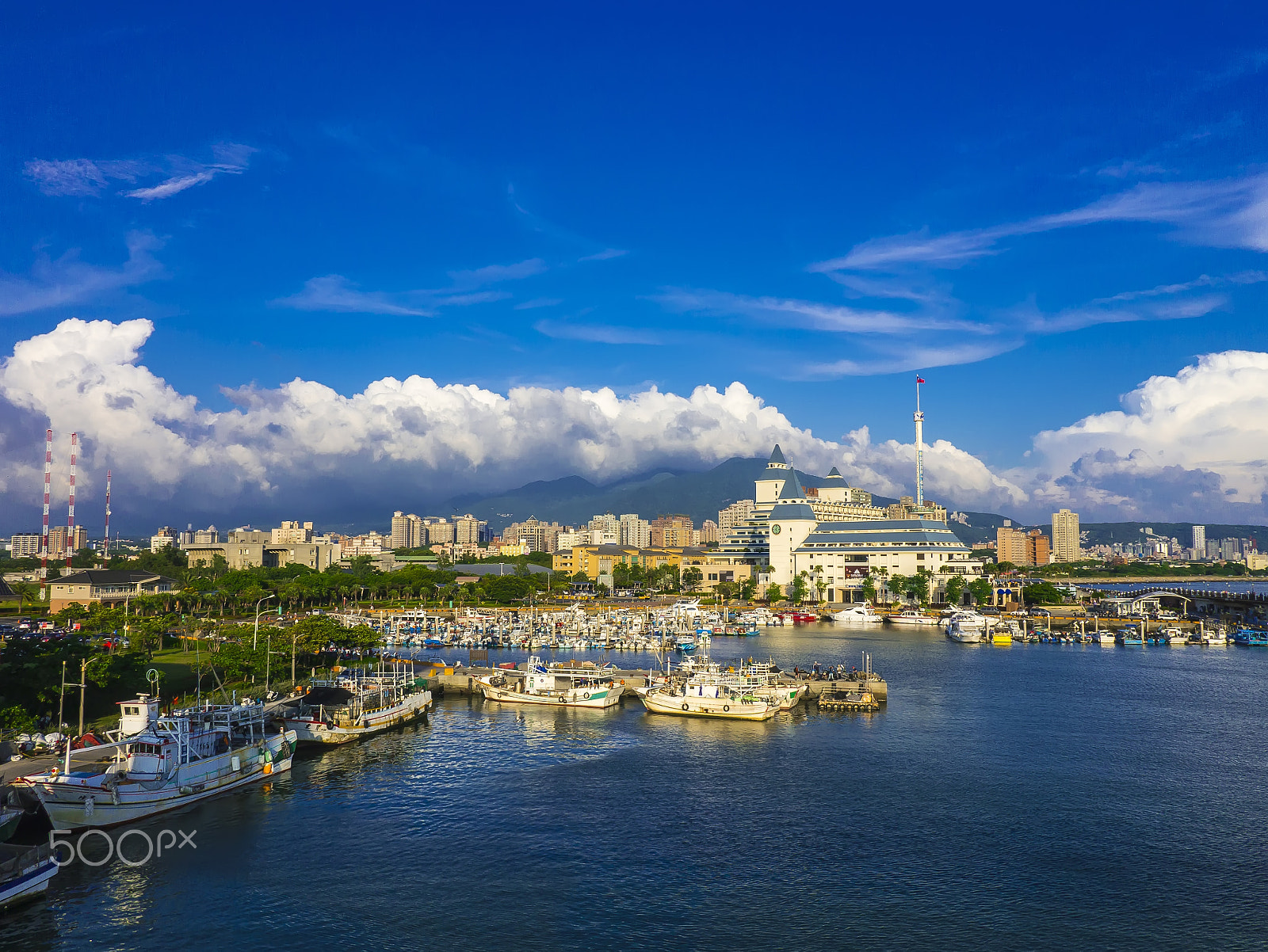 Panasonic Lumix DMC-GF6 + Panasonic Lumix G 14mm F2.5 ASPH sample photo. Tamsui fisherman's wharf photography