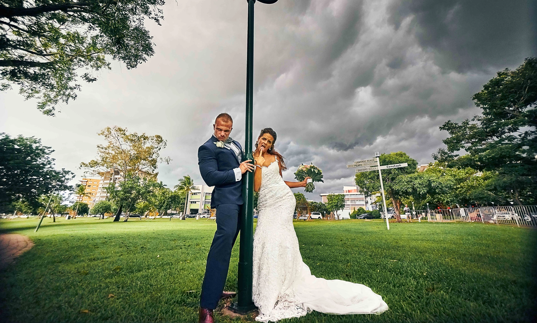 Sony a7 + Sony E 10-18mm F4 OSS sample photo. Pole dance pose photography