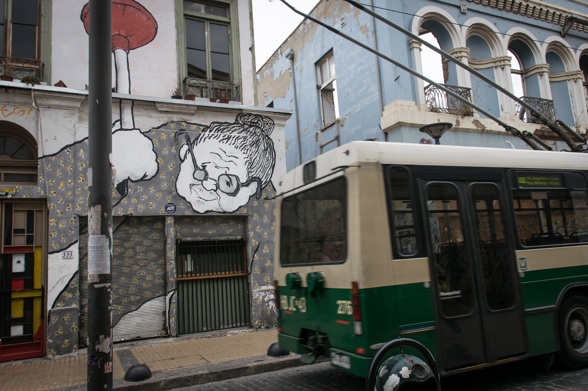 Sigma 17-70mm F2.8-4 DC Macro OS HSM | C sample photo. Valparaiso photography