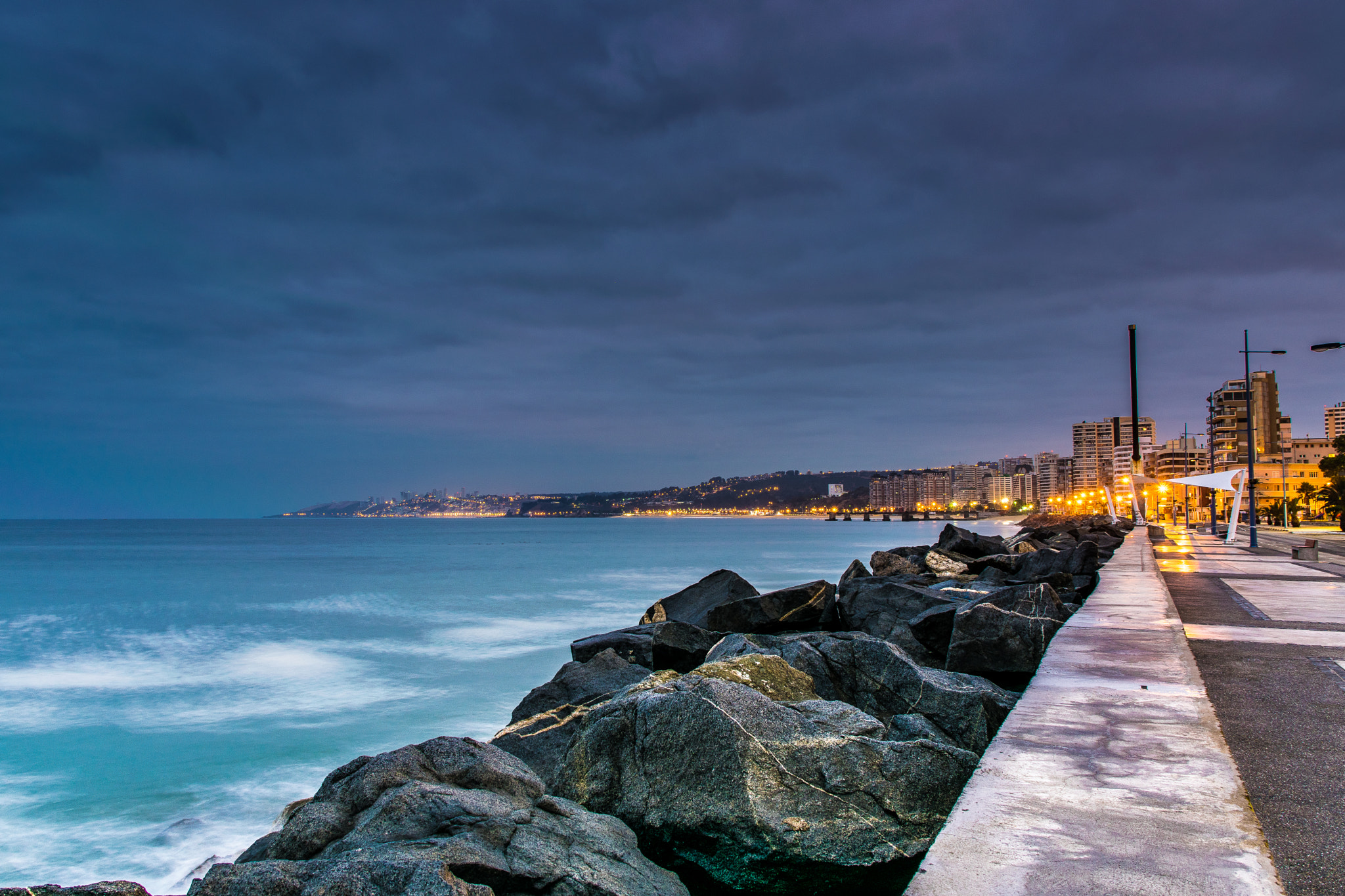 Sigma 17-70mm F2.8-4 DC Macro OS HSM | C sample photo. Viña amanece photography