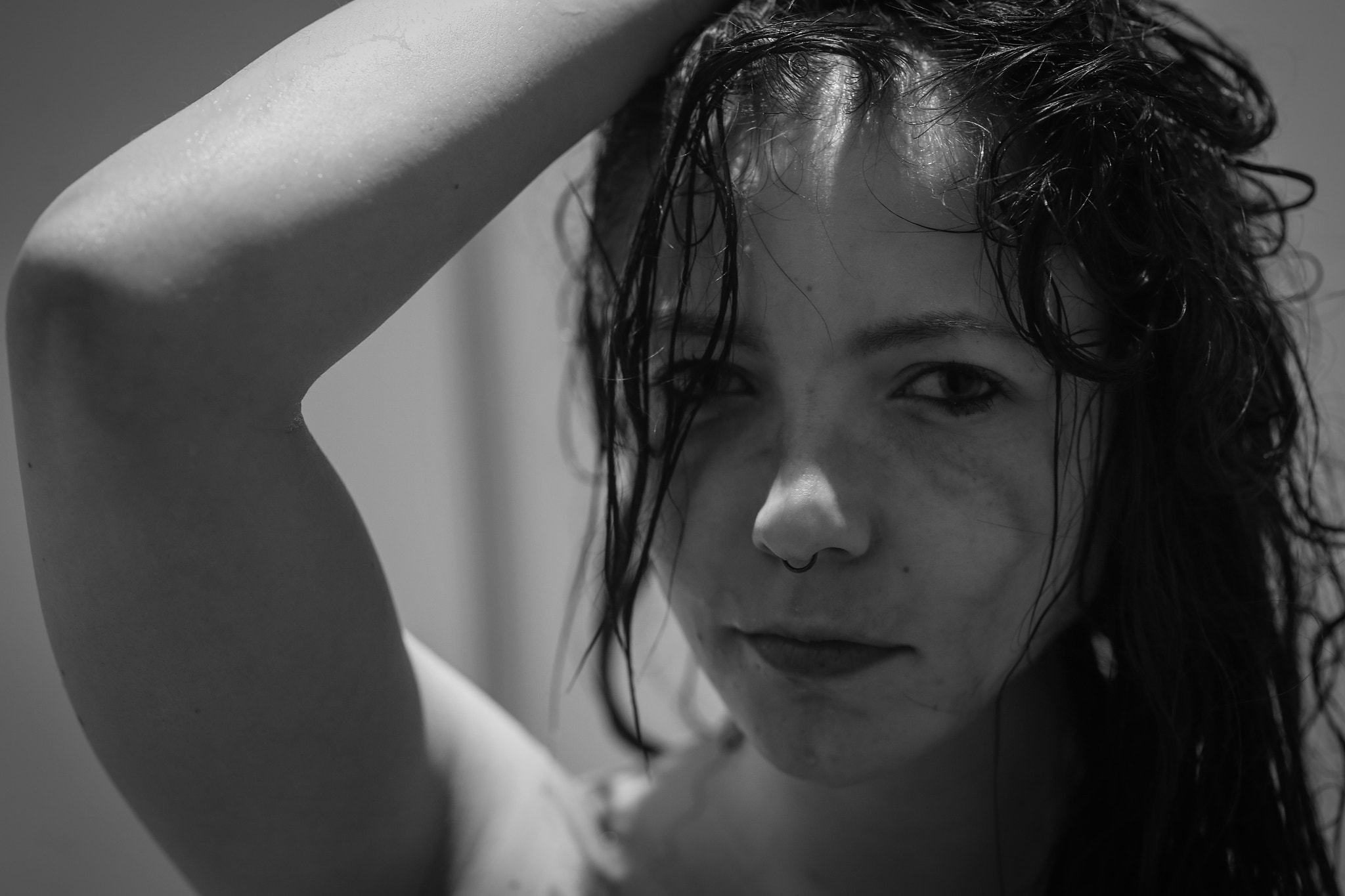 Sigma 85mm F1.4 EX DG HSM sample photo. Makeup shower photography
