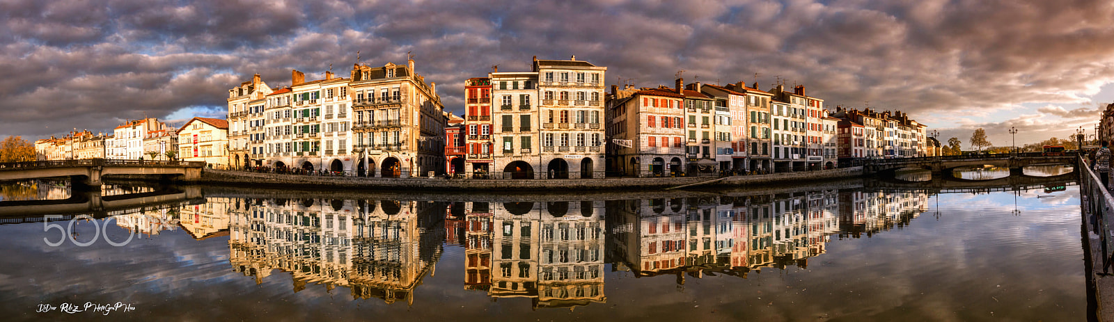 Sony SLT-A77 + Sigma 10-20mm F3.5 EX DC HSM sample photo. Miroir, mon beau miroir... photography