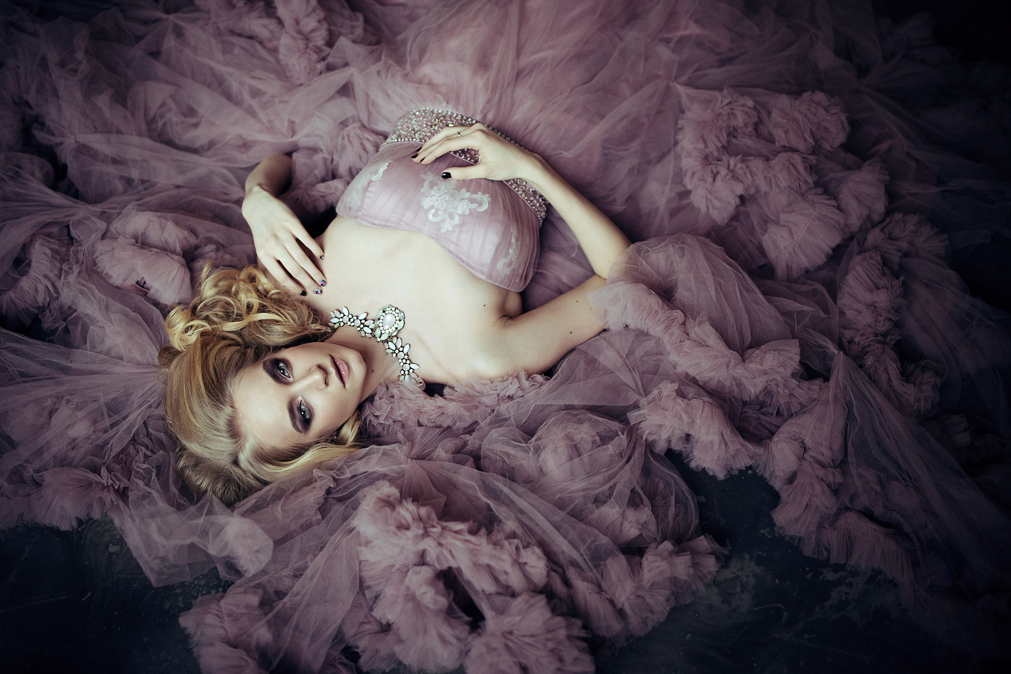 Nikon D800 + Samyang 35mm F1.4 AS UMC sample photo. Liza photography