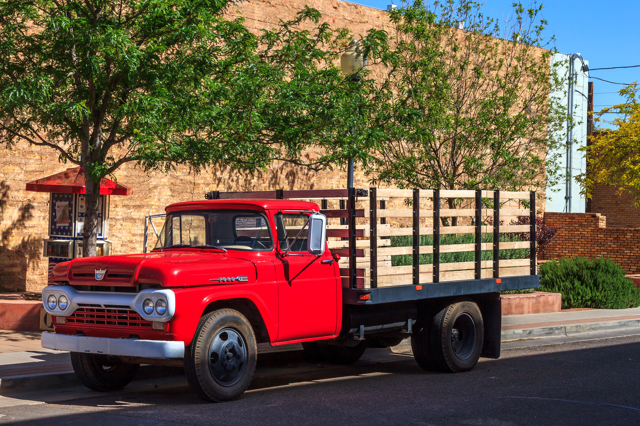 Canon EOS 500D (EOS Rebel T1i / EOS Kiss X3) sample photo. Flat bed ford photography