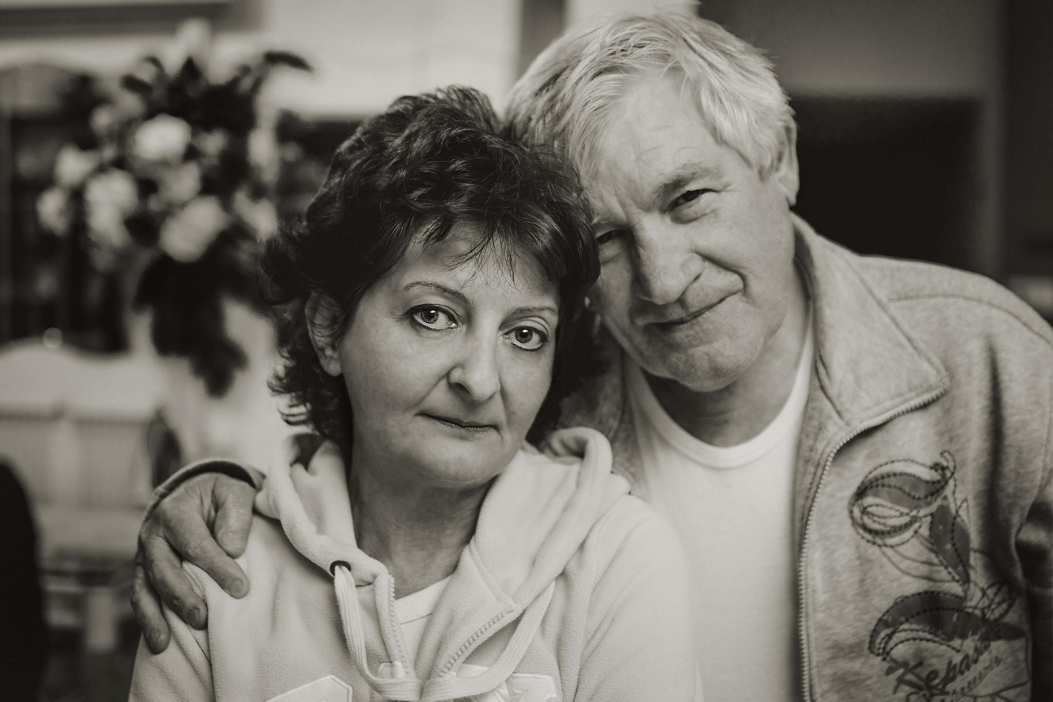 Sigma 30mm F1.4 EX DC HSM sample photo. Mom &amp; dad photography