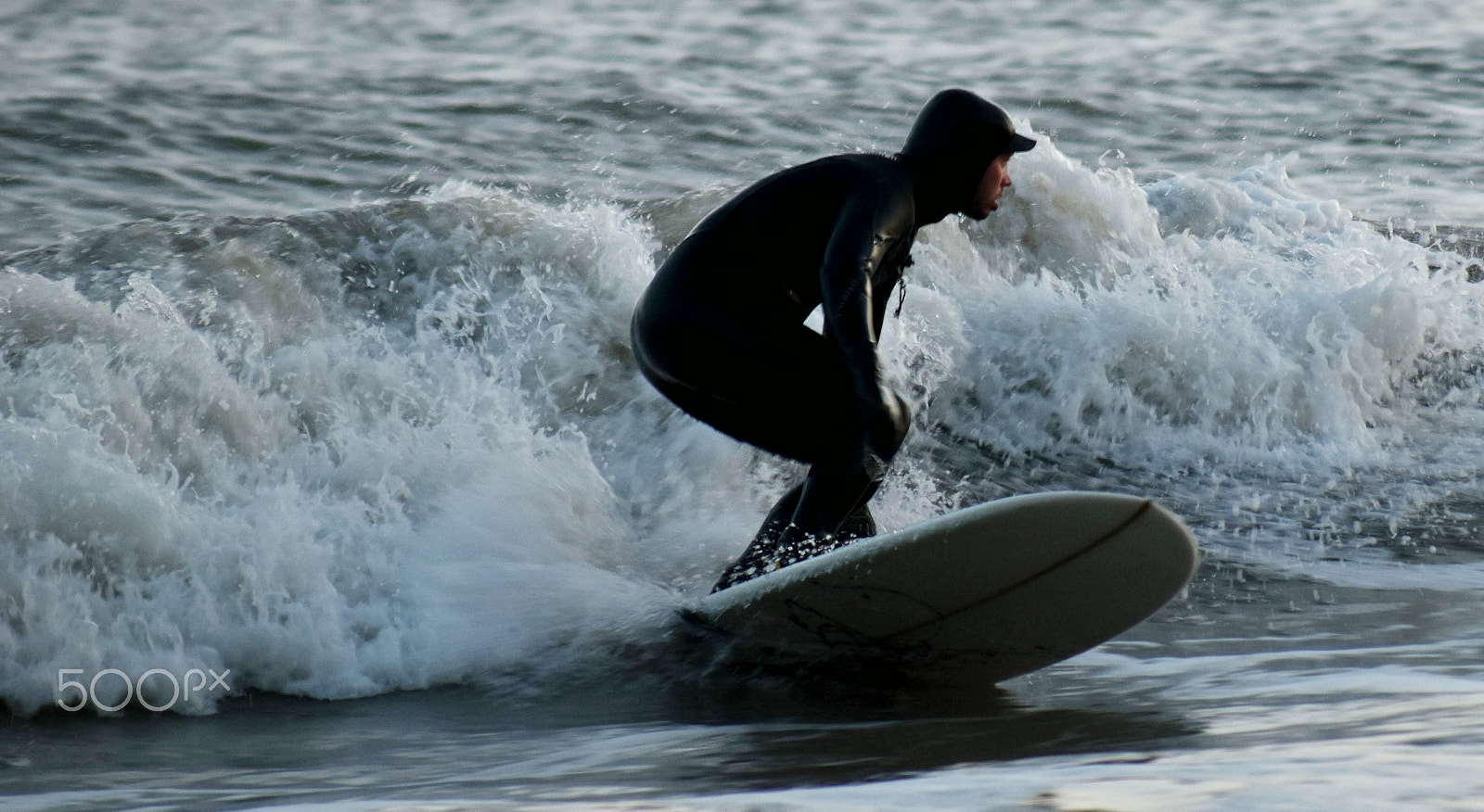 Sigma 70-300mm F4-5.6 APO DG Macro sample photo. Sunset surfers photography