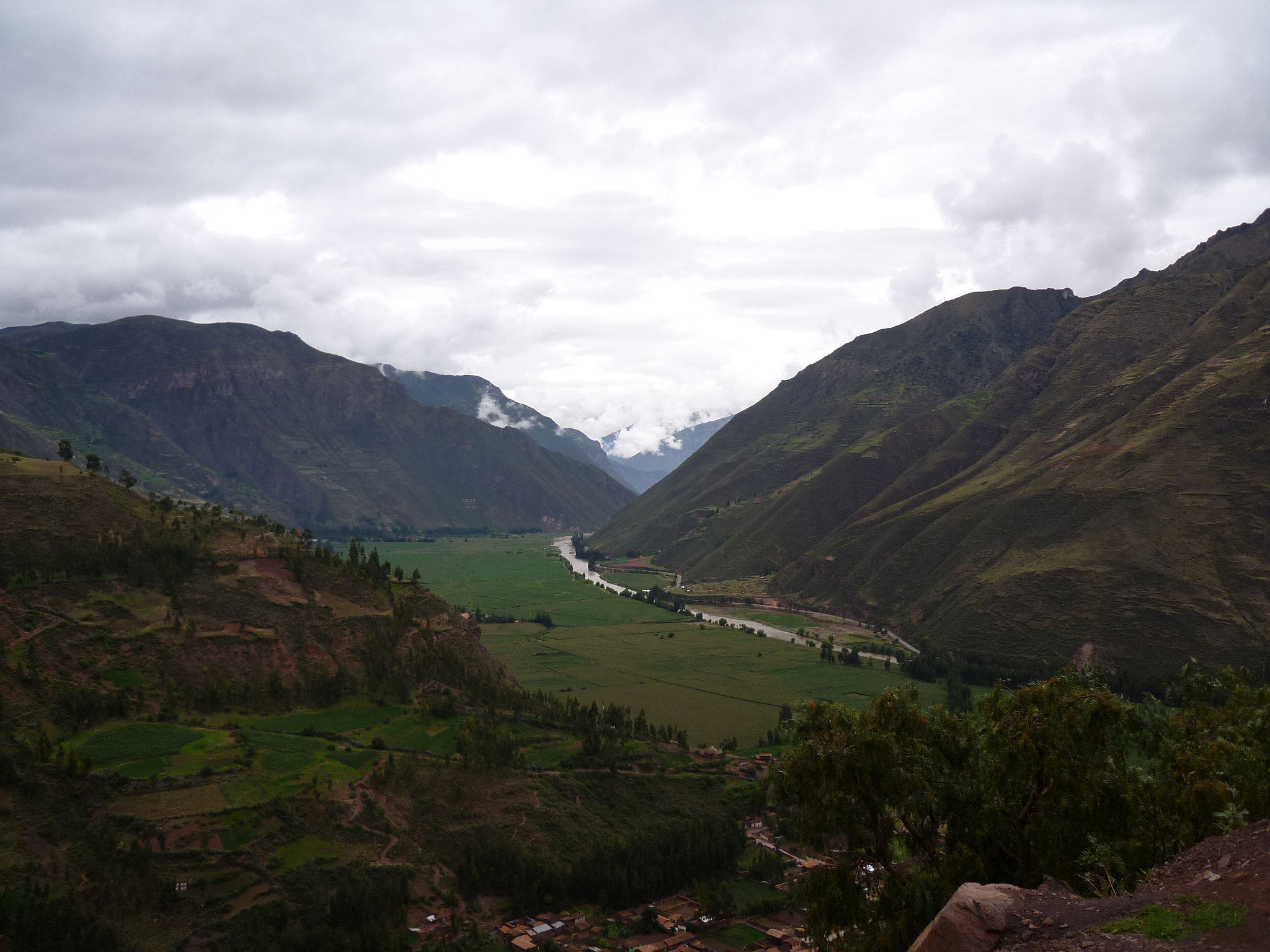 Panasonic DMC-FS12 sample photo. Vale sagrado, peru photography