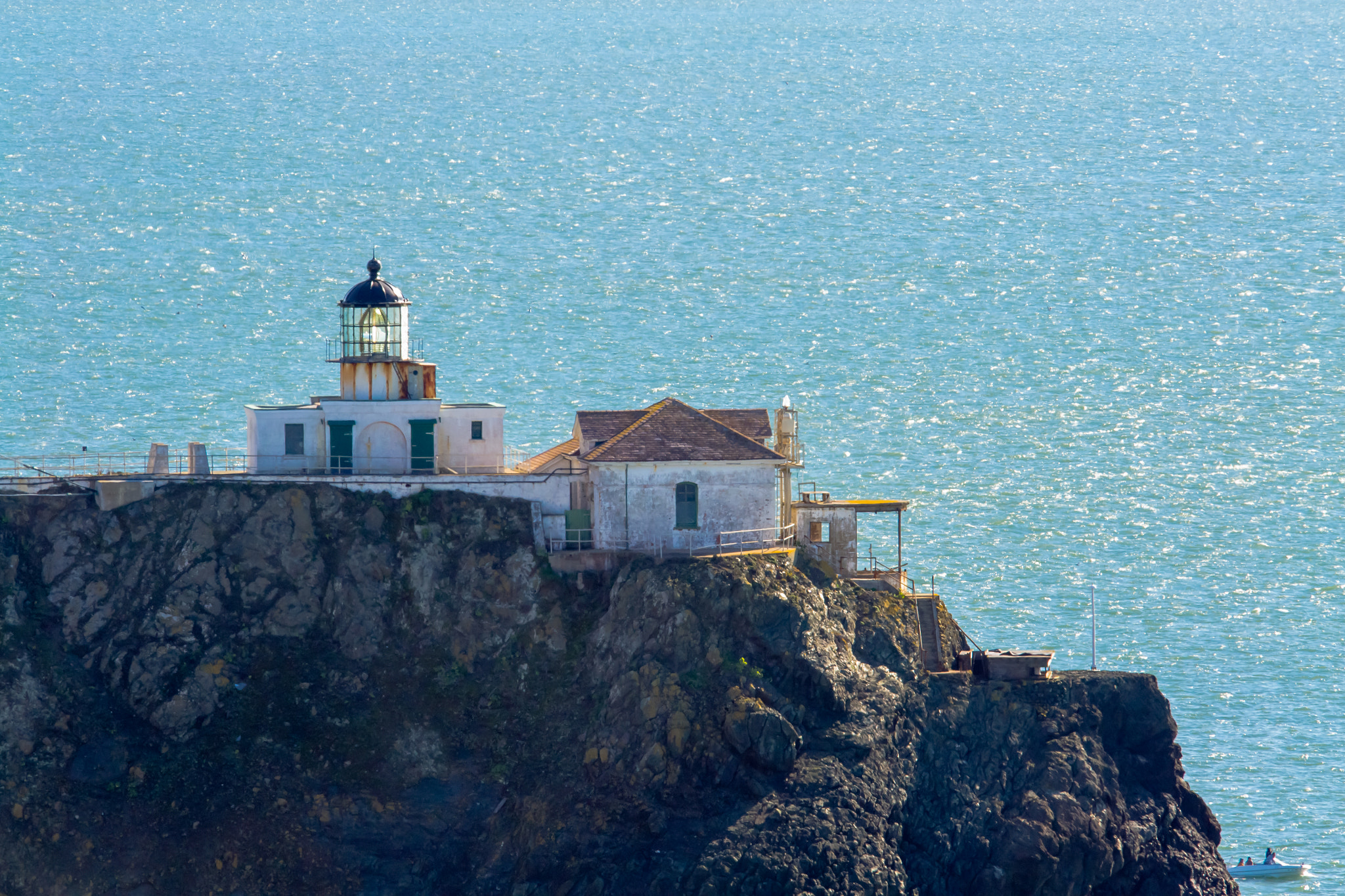 Sigma 150-500mm F5-6.3 DG OS HSM sample photo. Point bonita lighthouse - a close-up photography