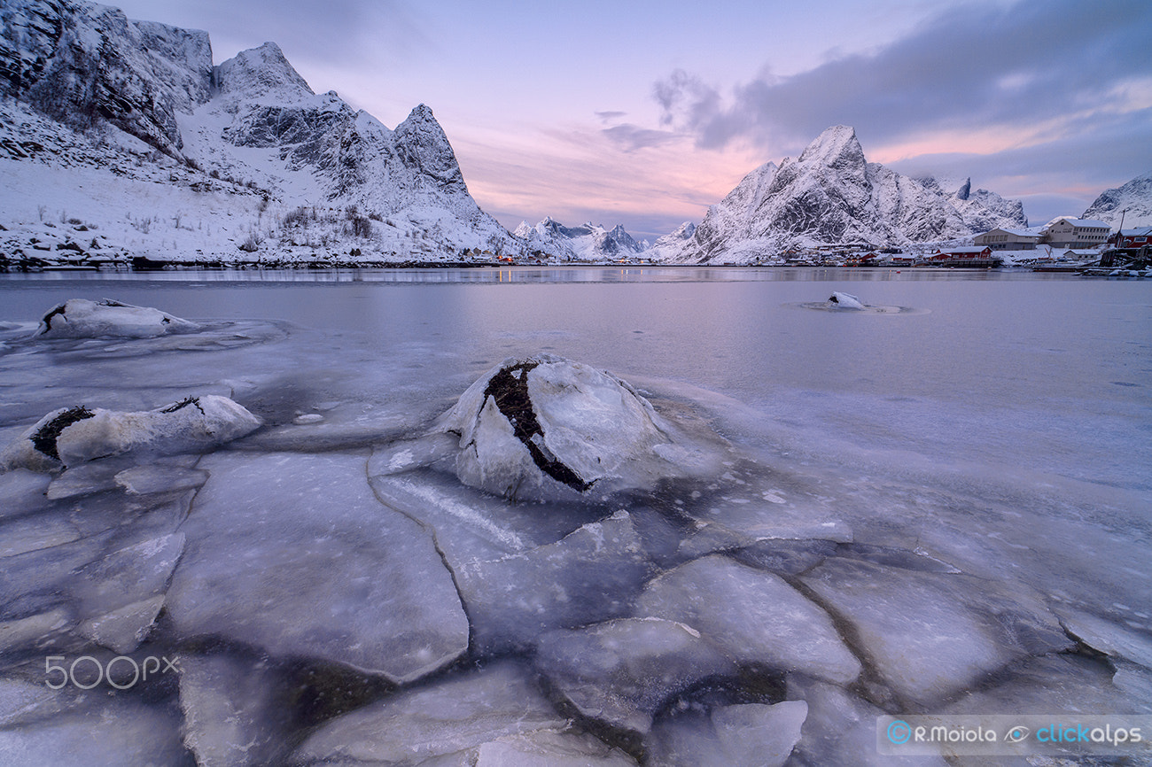 Canon EOS 5DS sample photo. Arctic glow photography