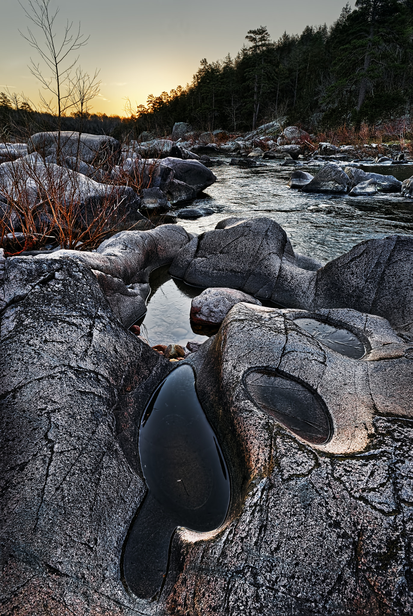 Nikon D600 + Nikon AF Nikkor 20mm F2.8D sample photo. Tiemann shut-ins photography
