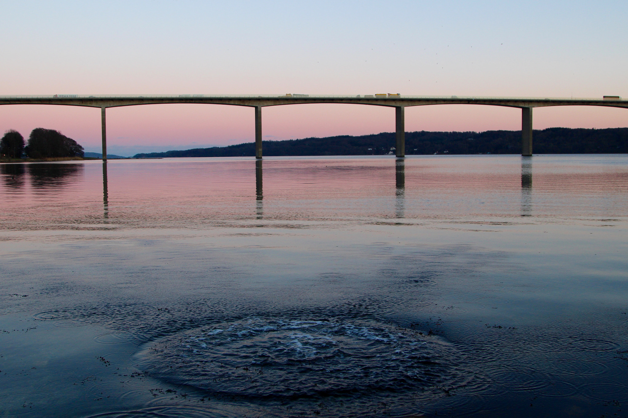 Canon EOS 100D (EOS Rebel SL1 / EOS Kiss X7) + Canon EF 24-105mm F4L IS USM sample photo. Vejle brigde... photography