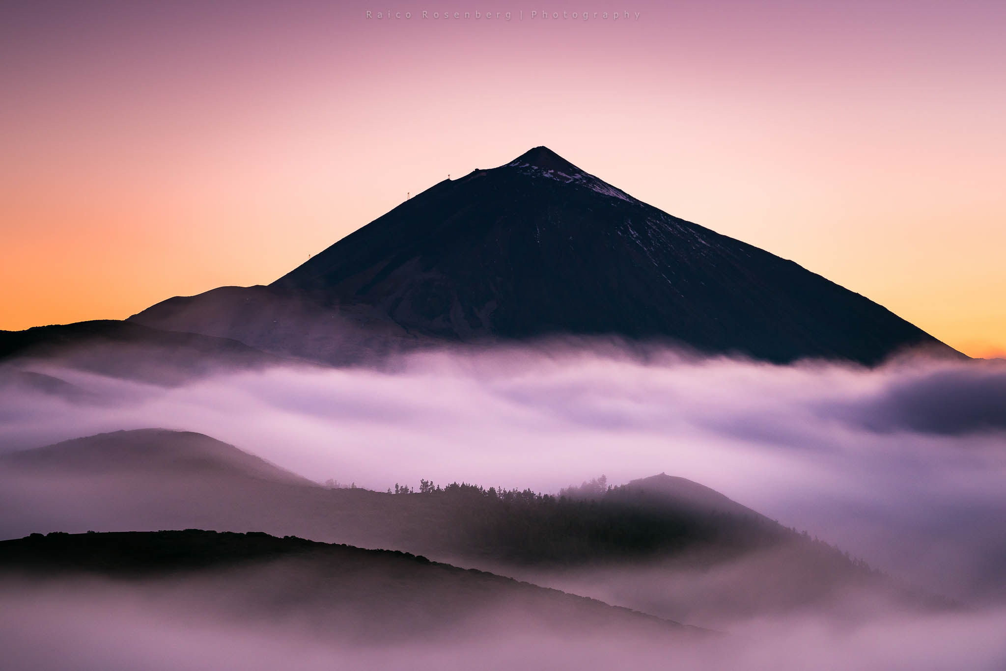 Sigma 70-200mm F2.8 EX DG Macro HSM II sample photo. Teide and sea of clouds photography