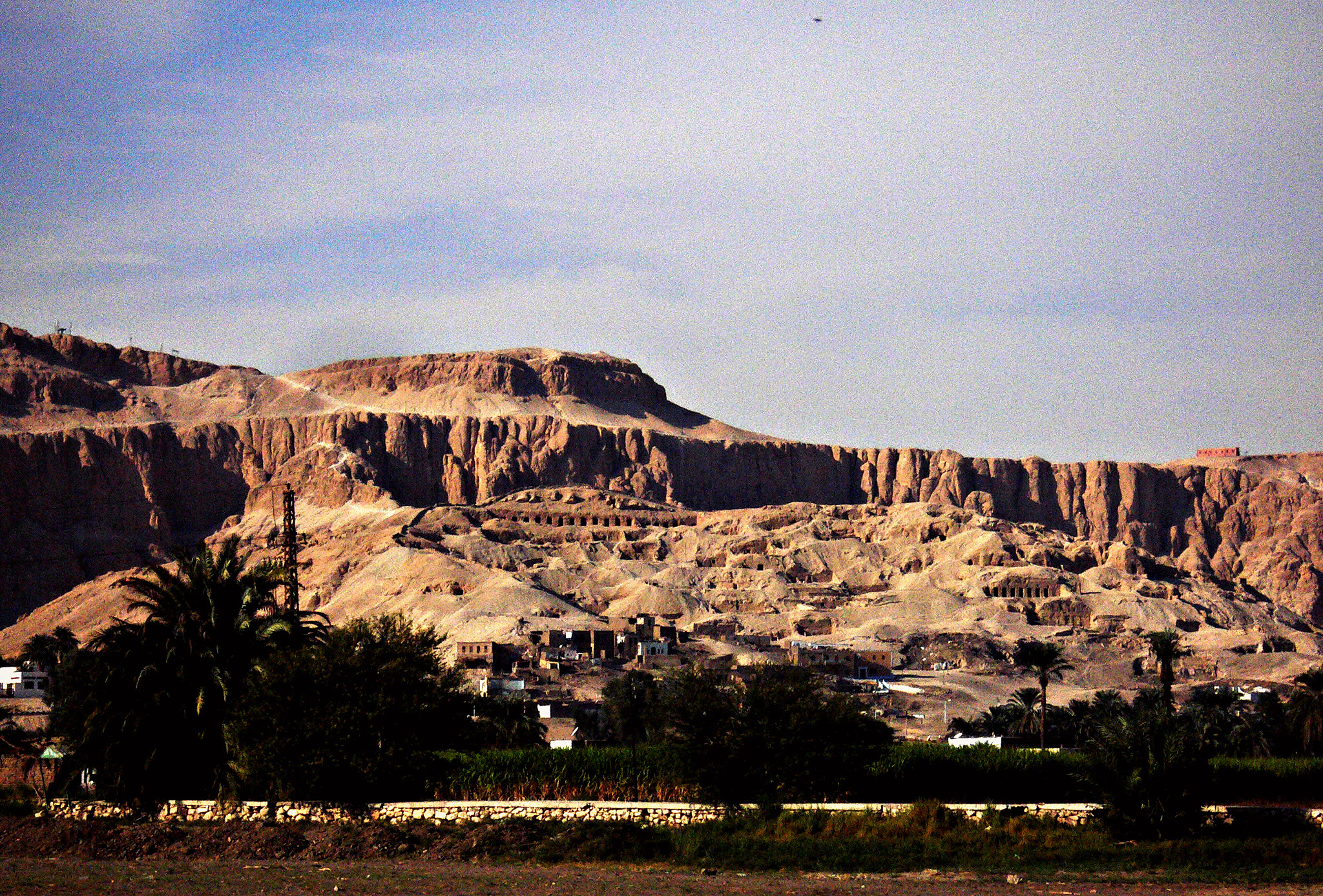 Panasonic DMC-FX7 sample photo. Egypt. luxor. 2008 photography