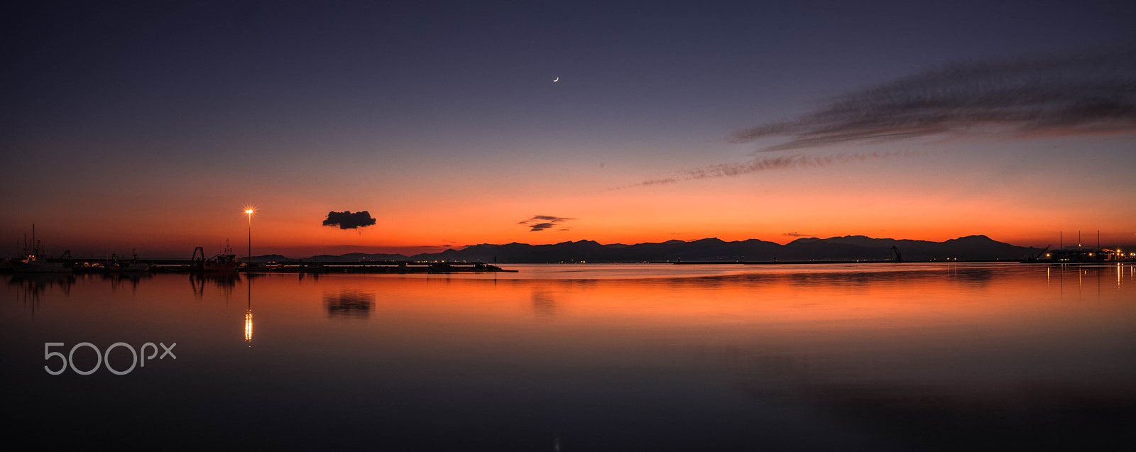 Sigma 17-70mm F2.8-4 DC Macro HSM Contemporary sample photo. Dock blue hour photography