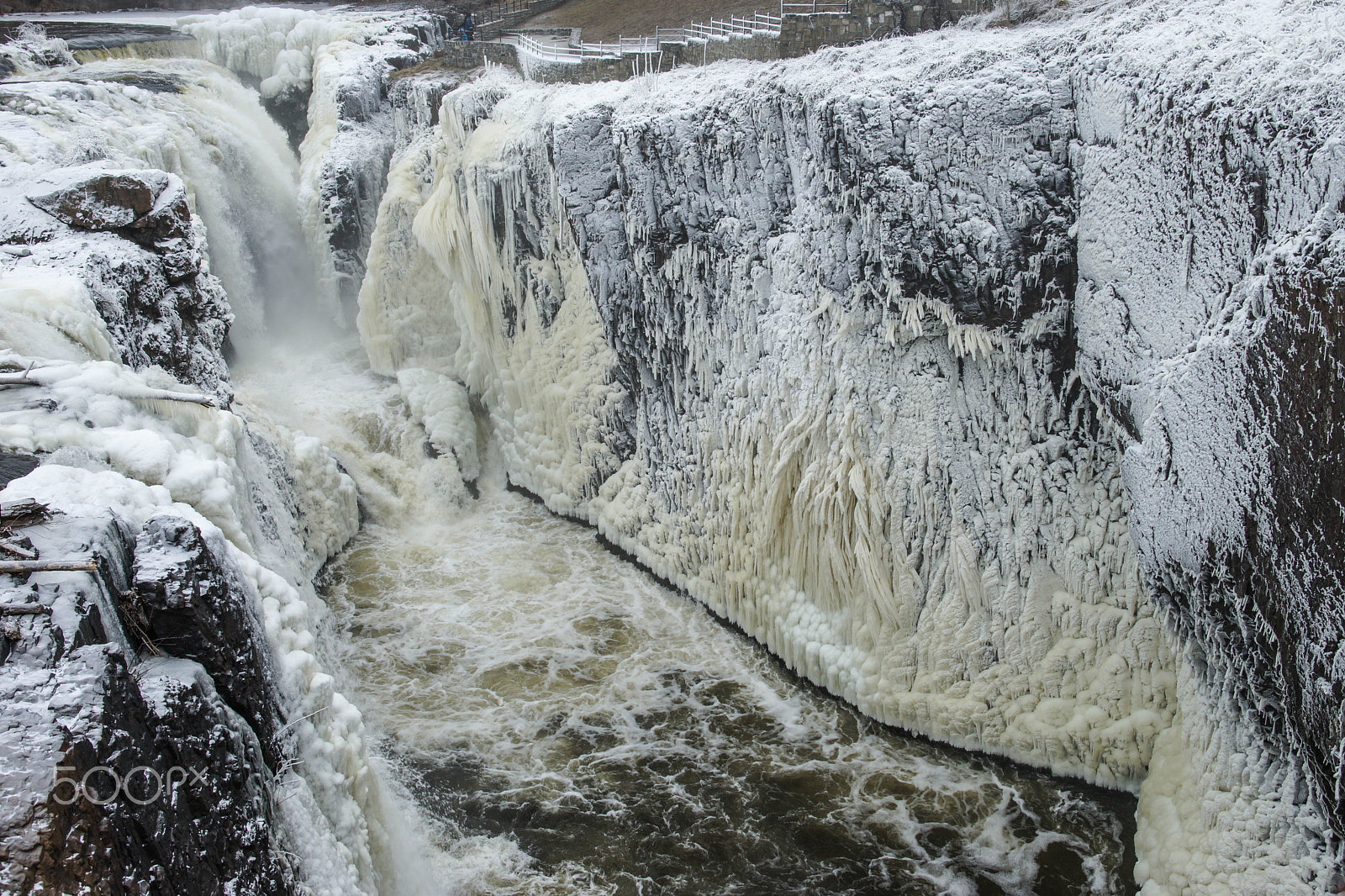 Sony a99 II + Minolta AF 28-70mm F2.8 G sample photo. Frozen great falls of paterson after -2f (2) photography