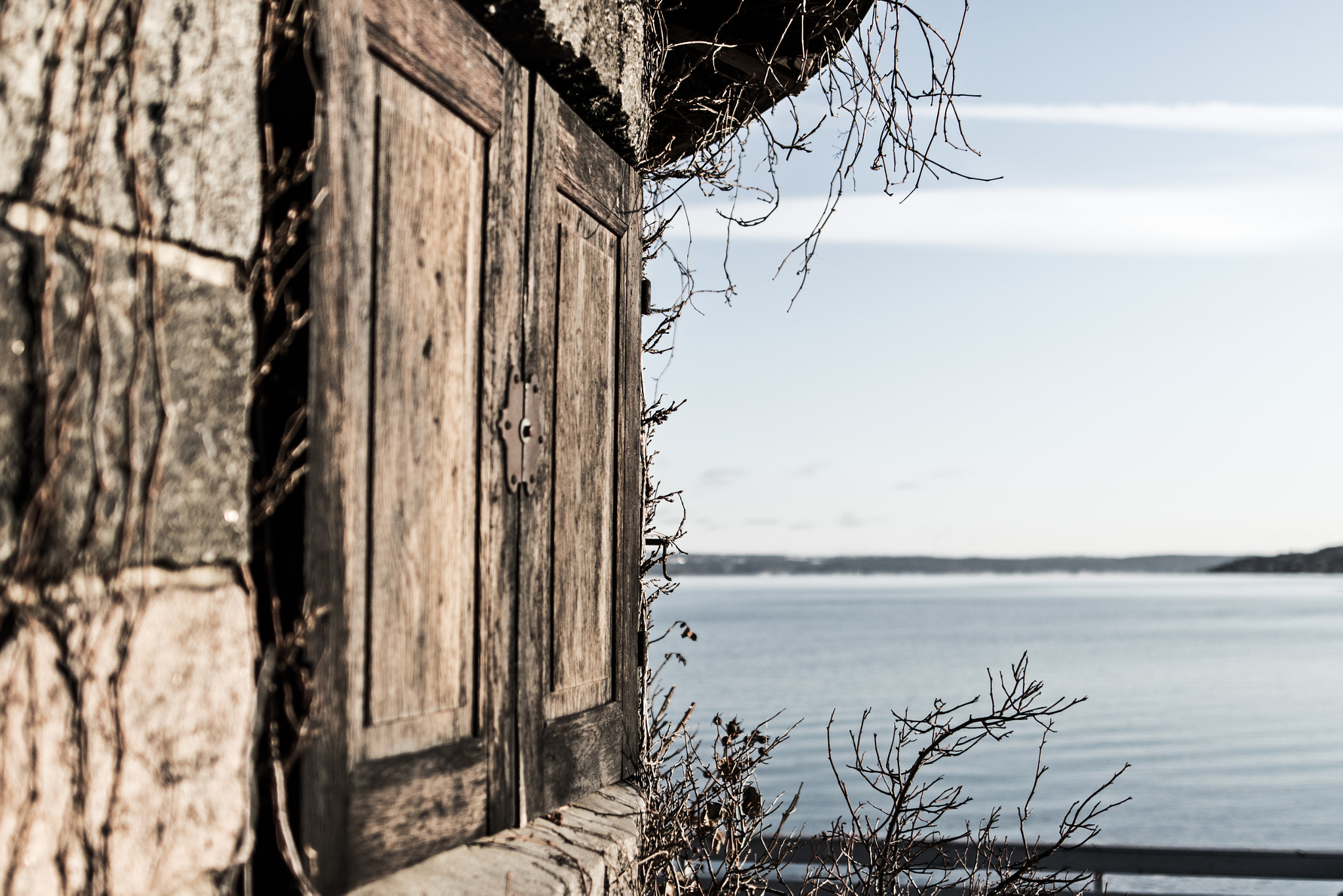 Sigma 24mm F1.4 DG HSM Art sample photo. The old stonehouse photography