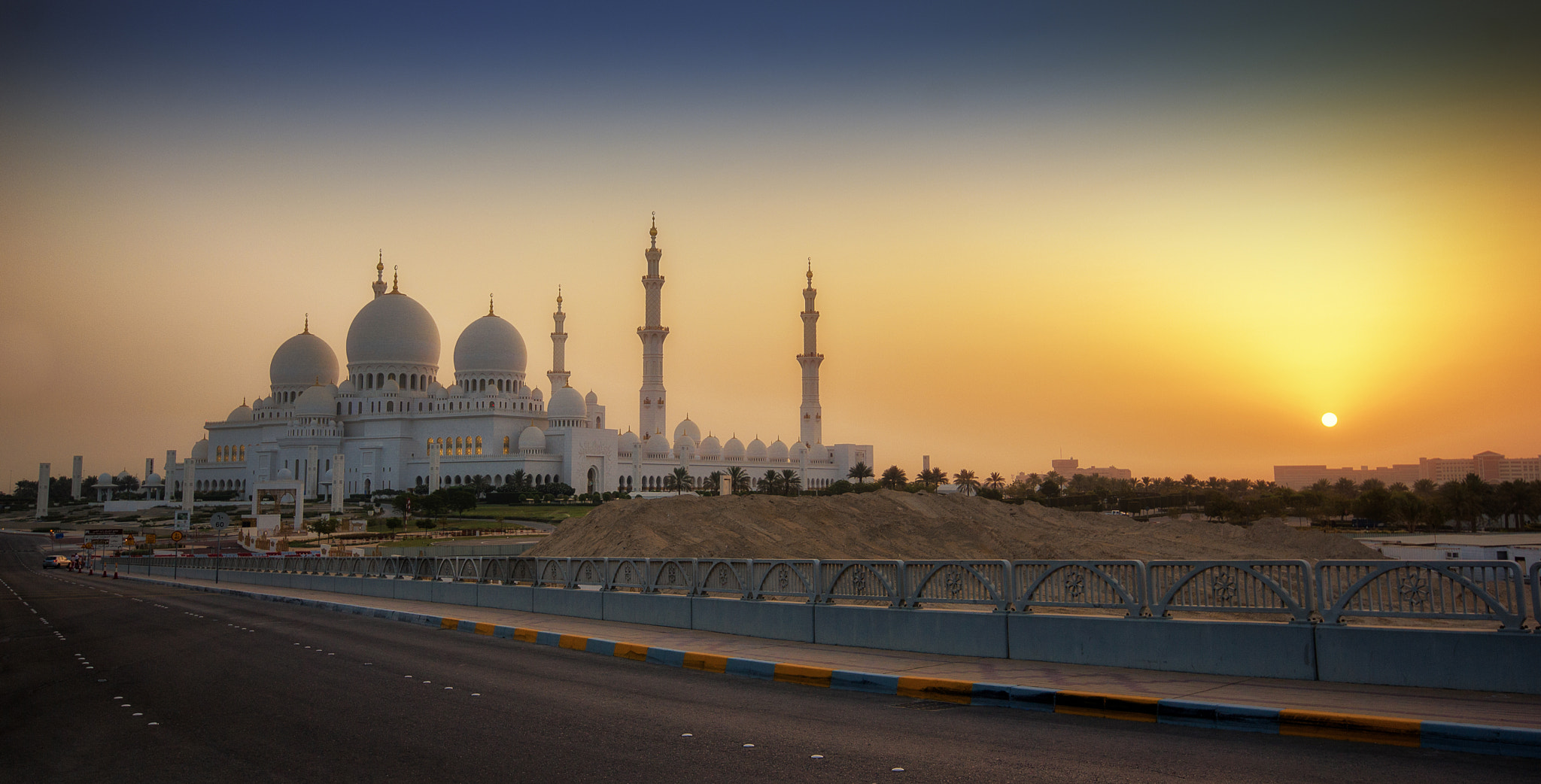 Sigma 10-20mm F4-5.6 EX DC HSM sample photo. Abu dhabi #58 photography