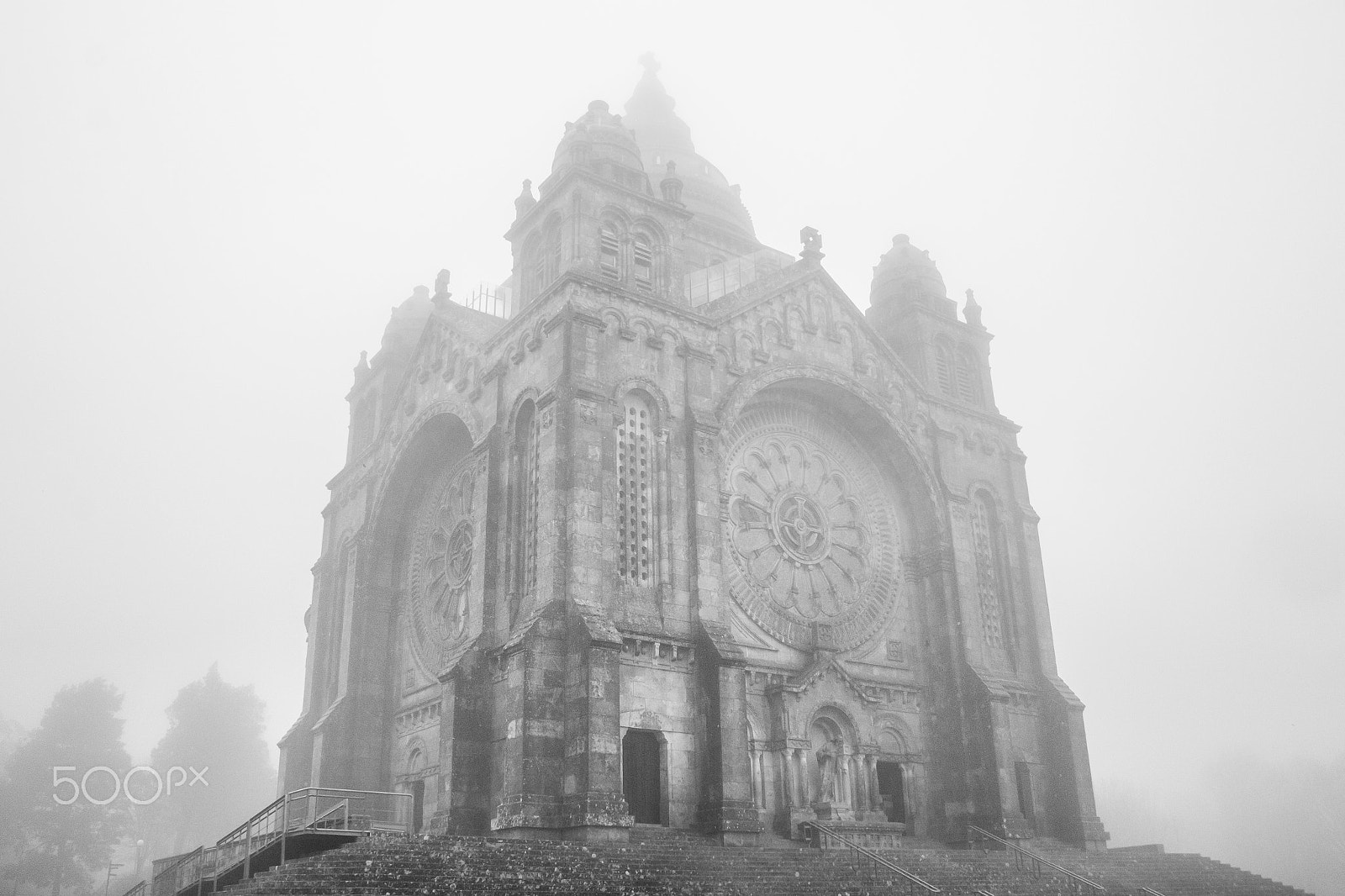 Canon EF-S 18-55mm F3.5-5.6 sample photo. Sanctuary of santa luzia, viana do castelo photography