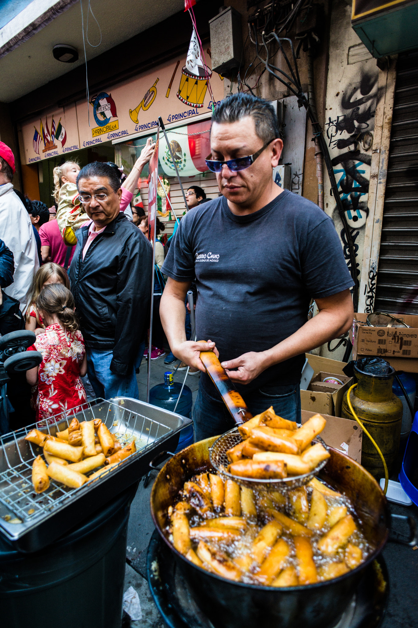Sony a99 II + Sony 20mm F2.8 sample photo. Chinese new year in mexico city photography