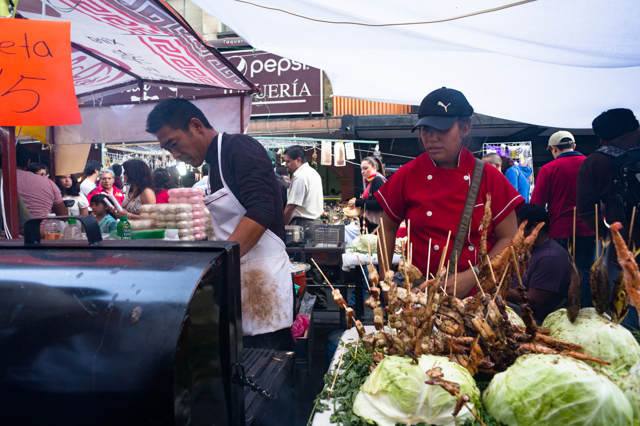 Sony a99 II + Sony 20mm F2.8 sample photo. Chinese new year in mexico city photography