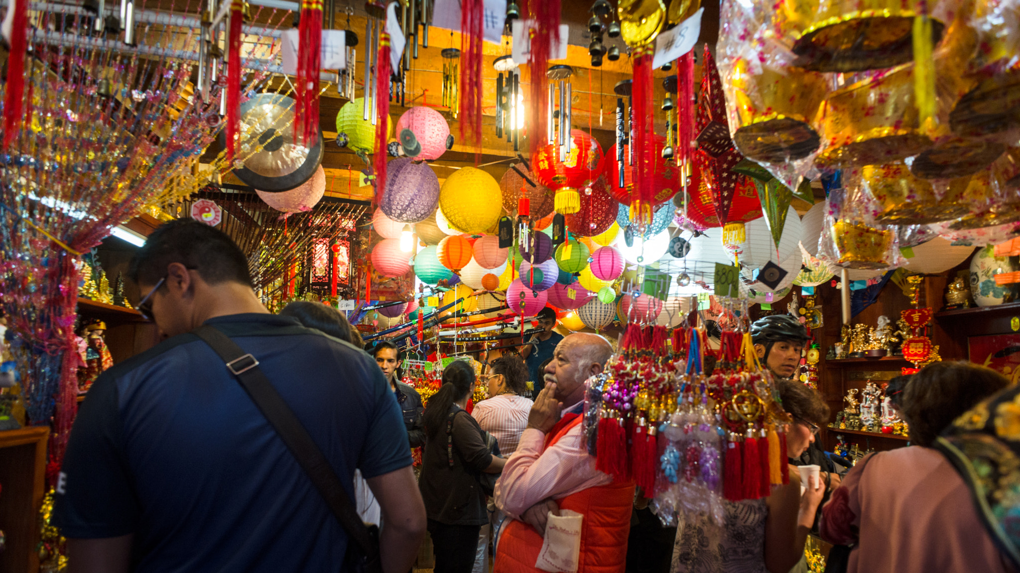 Sony a99 II + Sony 20mm F2.8 sample photo. Chinese new year in mexico city photography