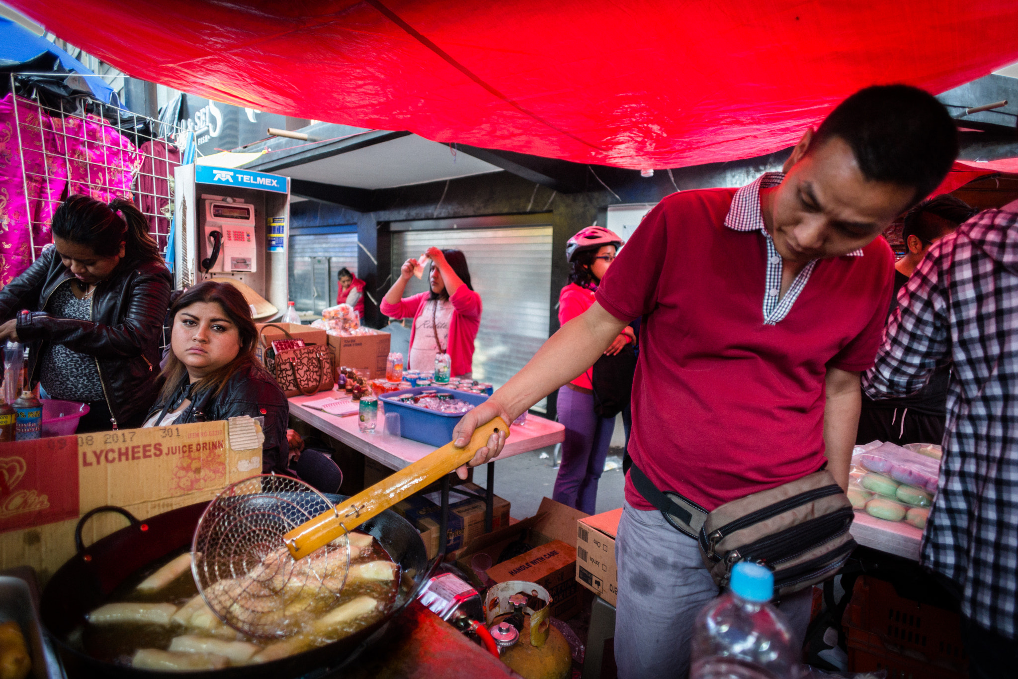 Sony a99 II + Sony 20mm F2.8 sample photo. Chinese new year in mexico city photography