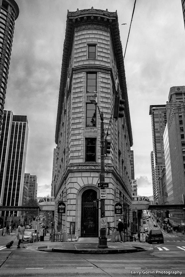 AF Zoom-Nikkor 28-70mm f/3.5-4.5D sample photo. Seattle streets photography