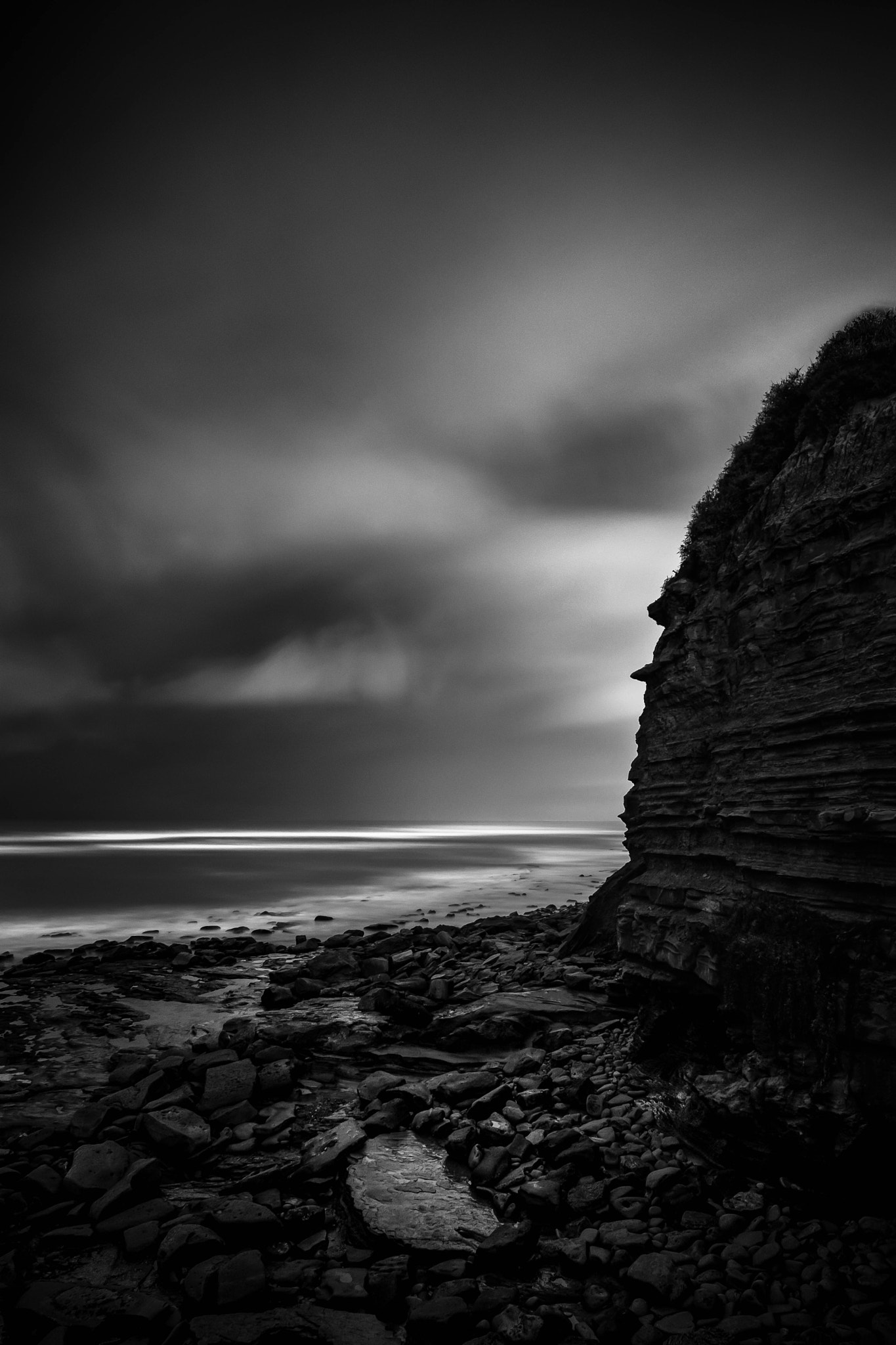 24mm F3.5 sample photo. Moody seascape no. 17 photography