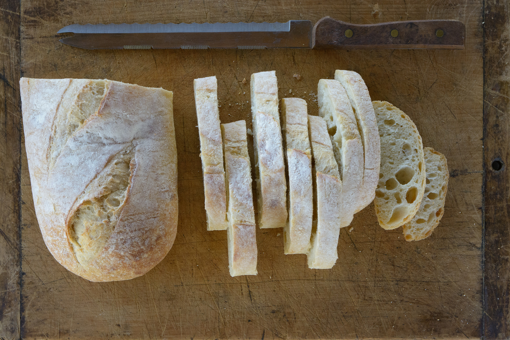 Nikon AF-S Nikkor 28-70mm F2.8 ED-IF sample photo. Pugilese bread loaf photography