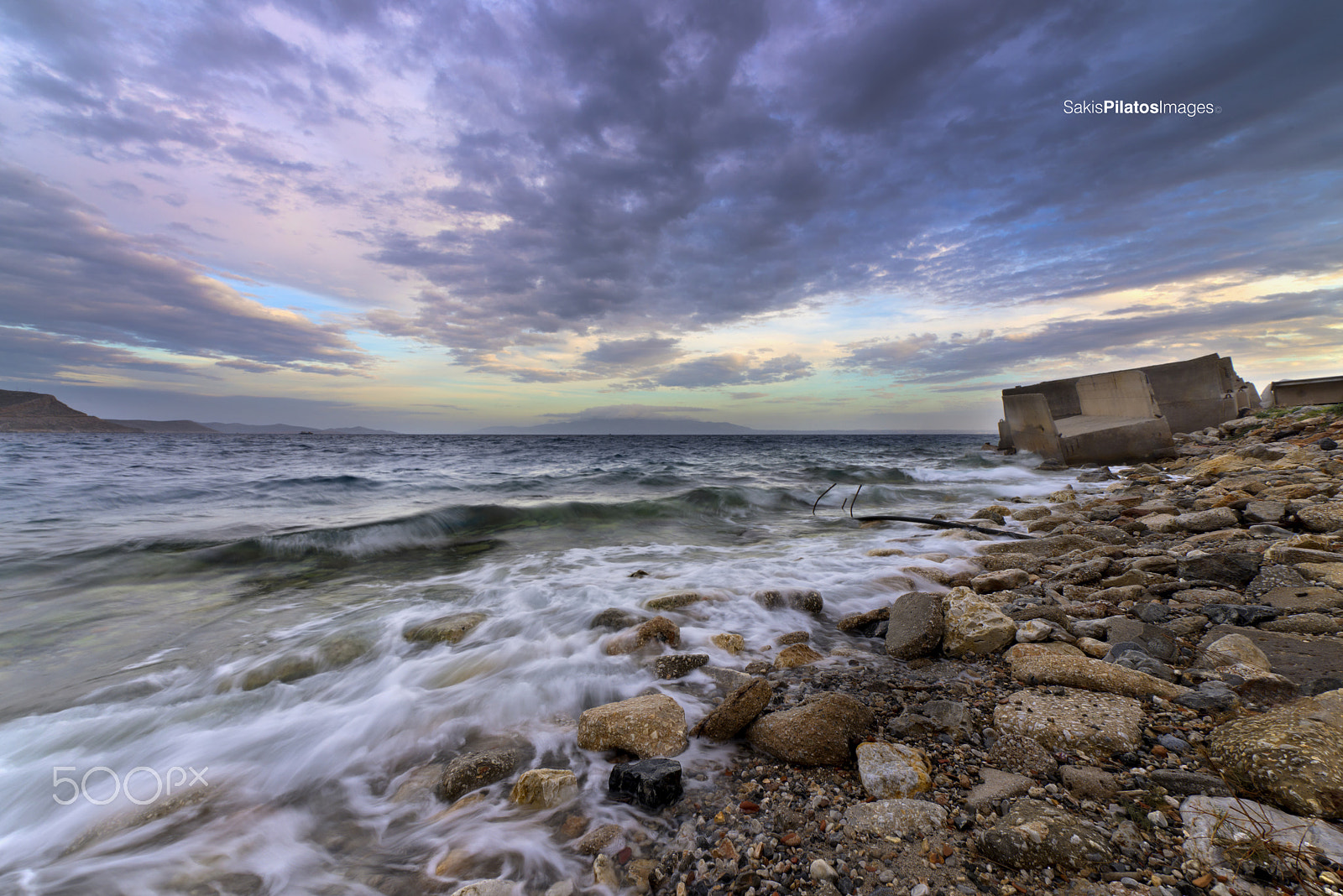 Nikon D610 + Sigma 105mm F2.8 EX DG Macro sample photo. Rocky shore photography