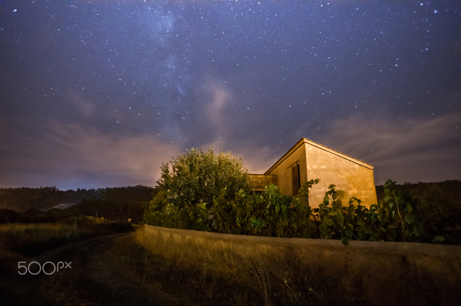 Sony Alpha NEX-6 + Sony E 16mm F2.8 sample photo. Night of ourem photography