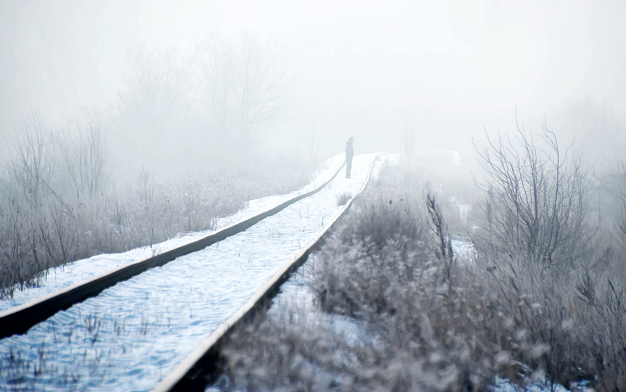 Sony Alpha DSLR-A300 + DT 18-270mm F3.5-6.3 SSM sample photo. Nieczynny tor photography
