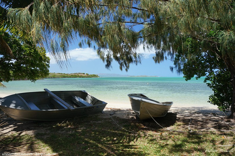 Sony E 16-50mm F3.5-5.6 PZ OSS sample photo. Paradise on a island photography