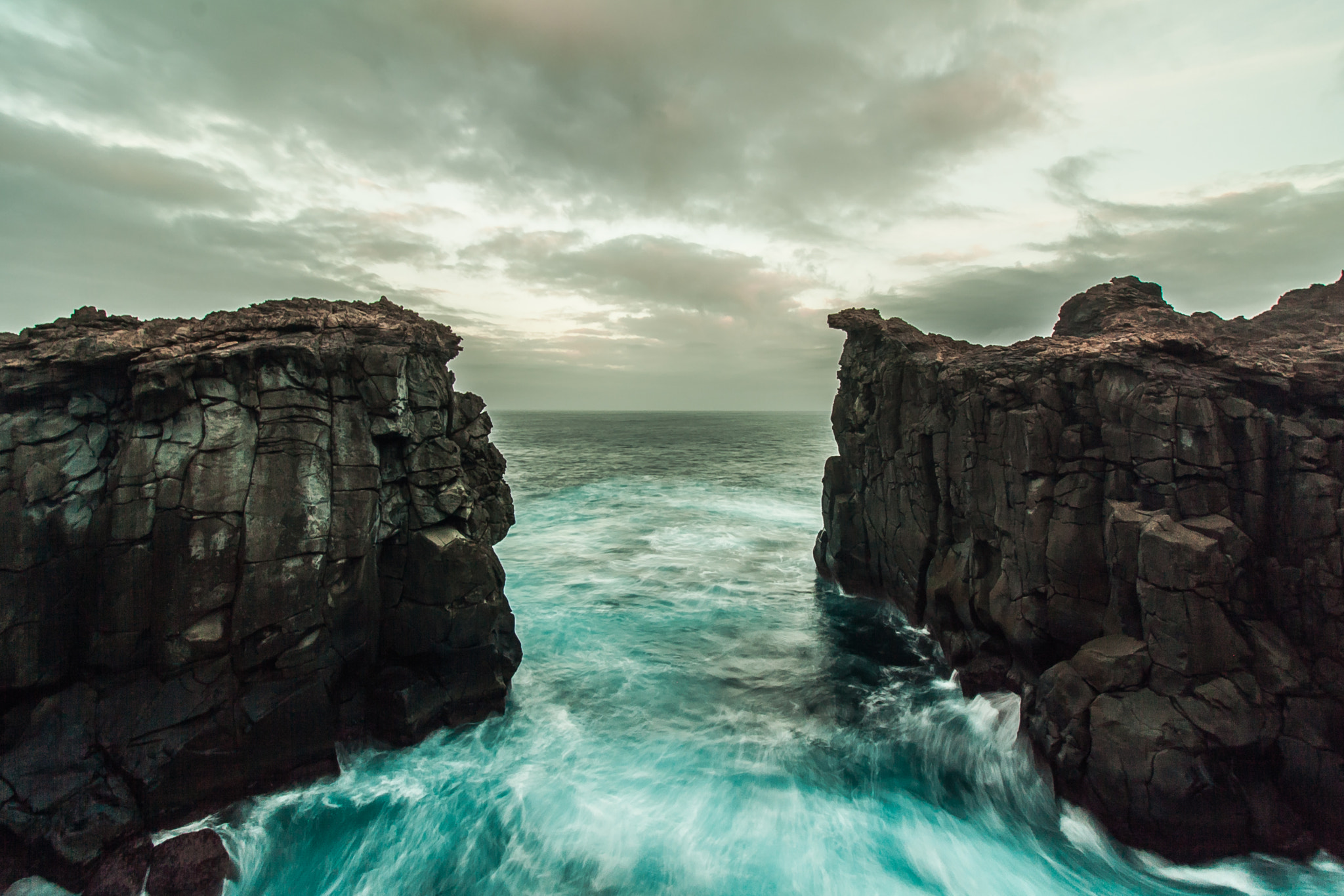 Canon EF-S 10-18mm F4.5–5.6 IS STM sample photo. Dragon´s lair photography