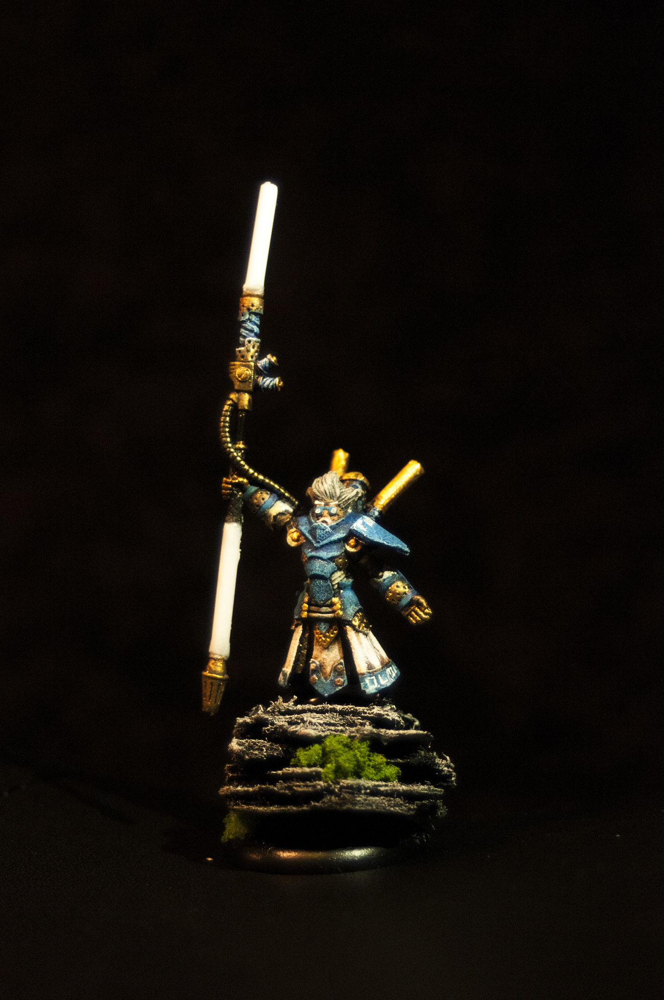AF Zoom-Nikkor 28-80mm f/3.5-5.6D sample photo. Warmachine. photography