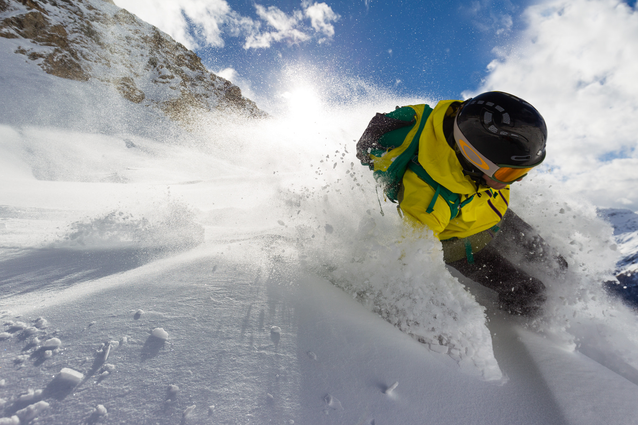 Canon EOS-1D Mark IV sample photo. Skier close-up photography
