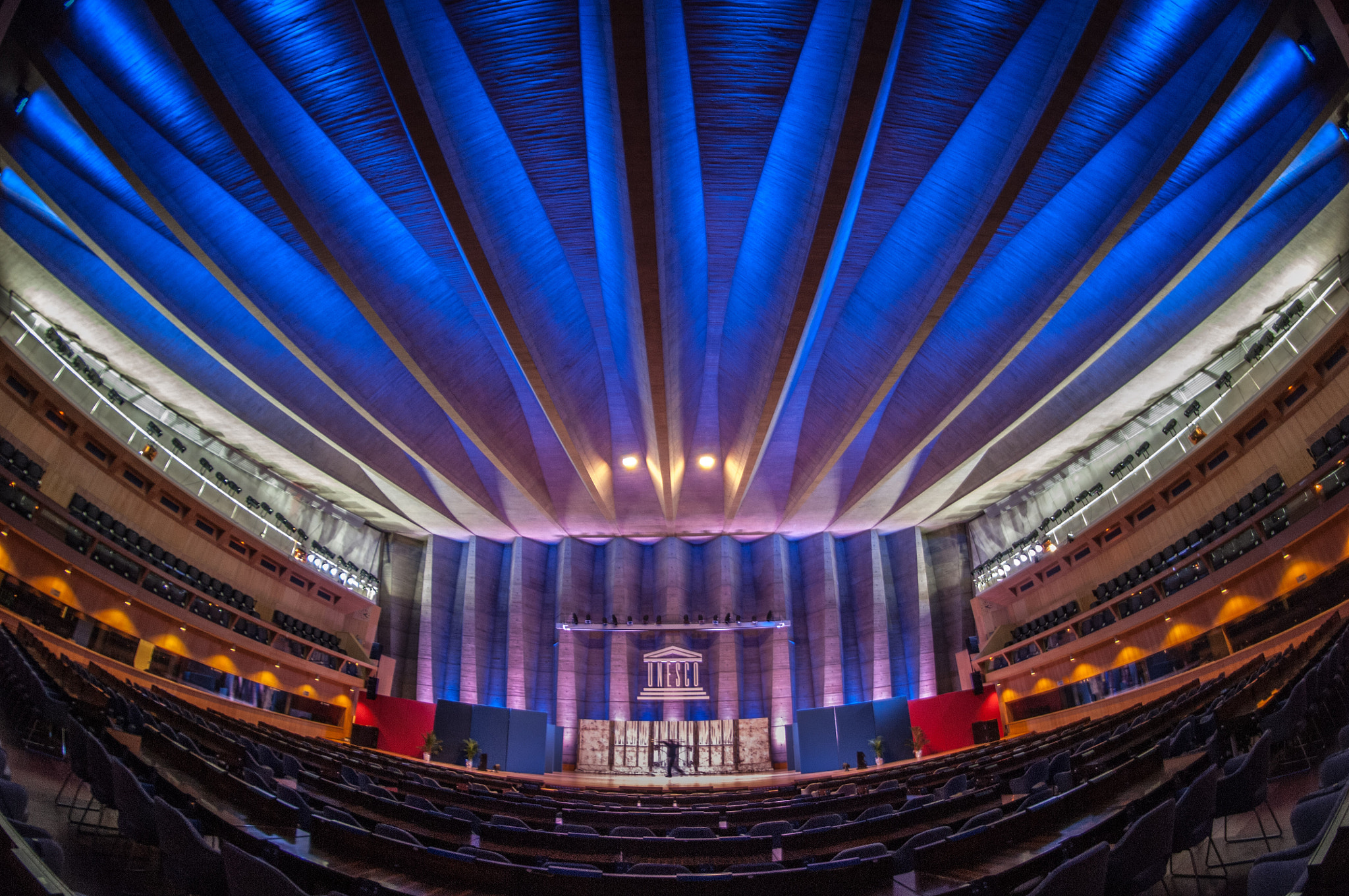 Nikon D2X + Samyang 8mm F3.5 Aspherical IF MC Fisheye sample photo. Unesco paris photography