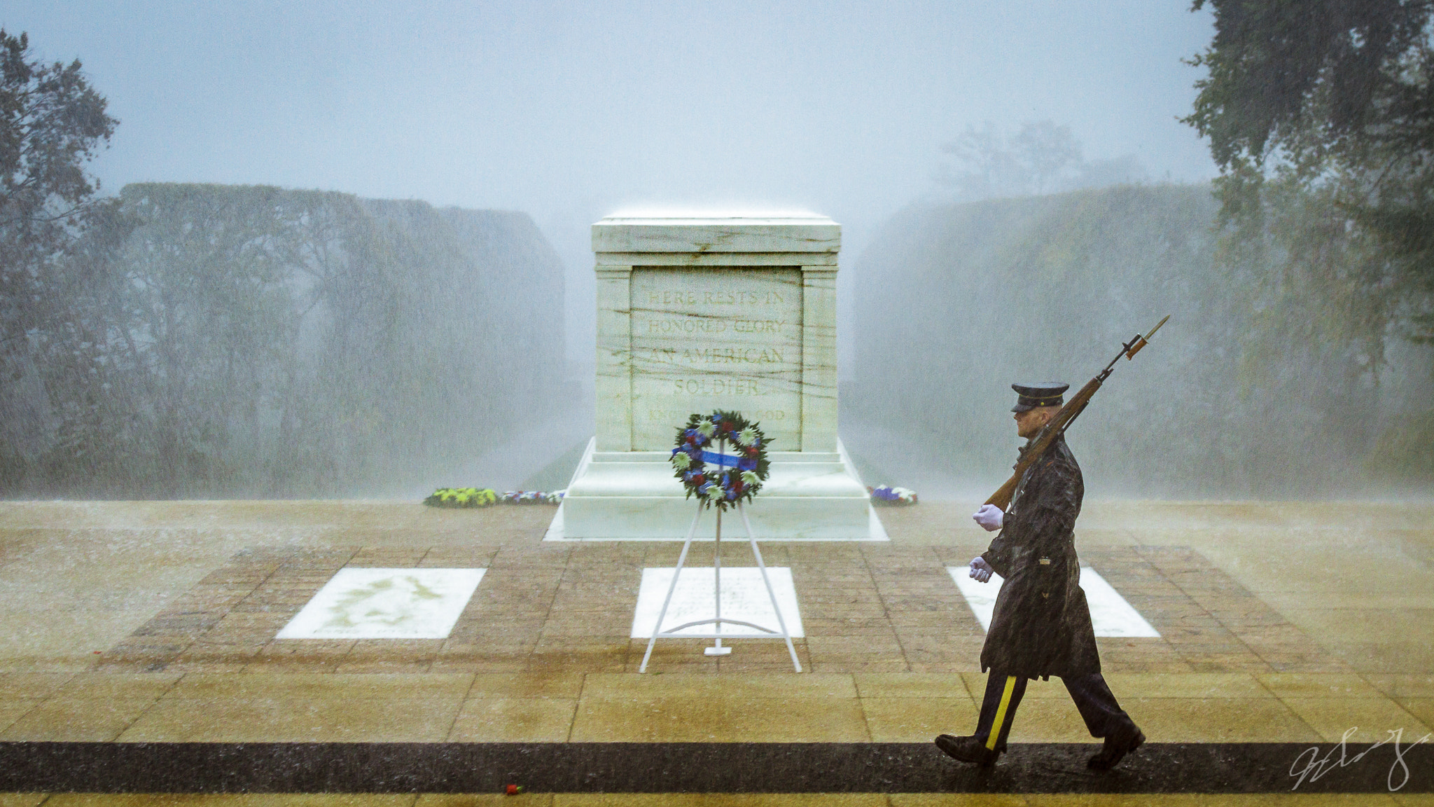 Canon EOS 7D + Canon EF 20-35mm f/2.8L sample photo. Tomb of the unknown solider - arlington photography