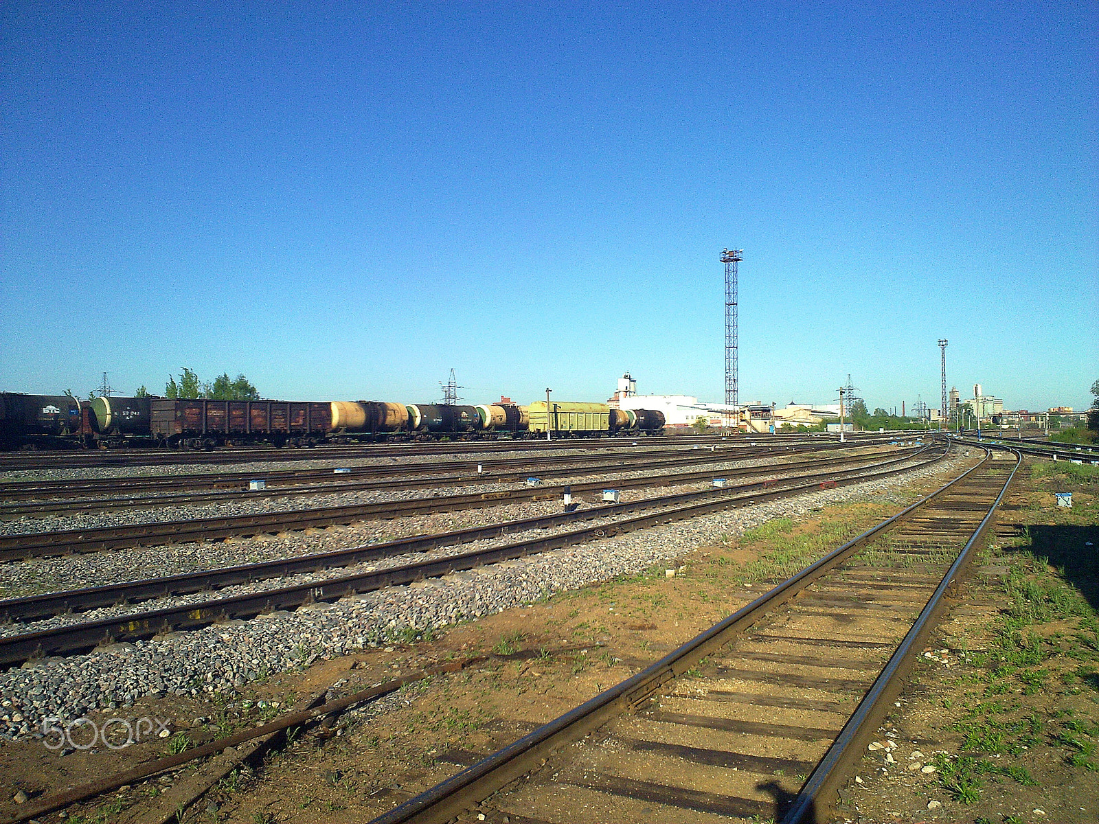 Nokia N86 8MP sample photo. The railway station photography